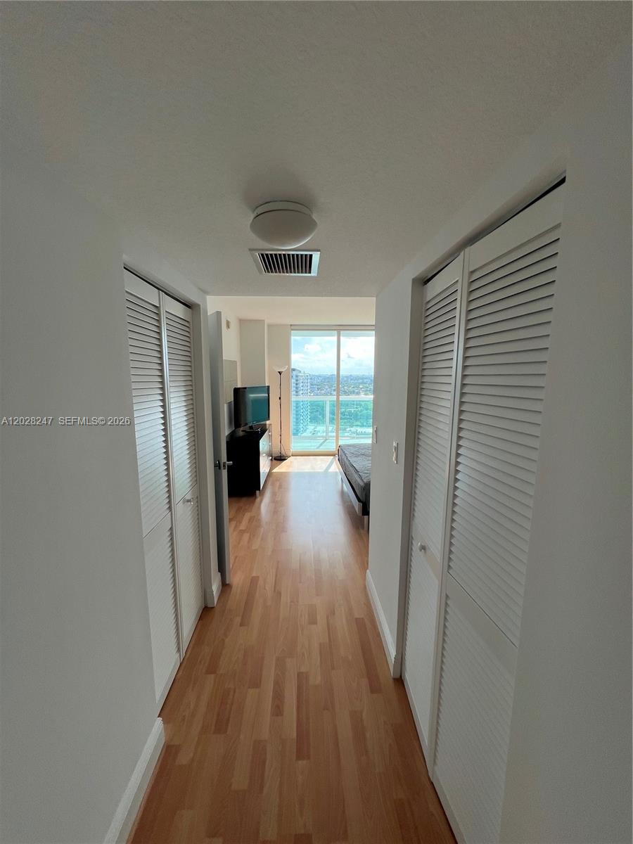 1800 N Bayshore Dr #2310, Miami FL 33132