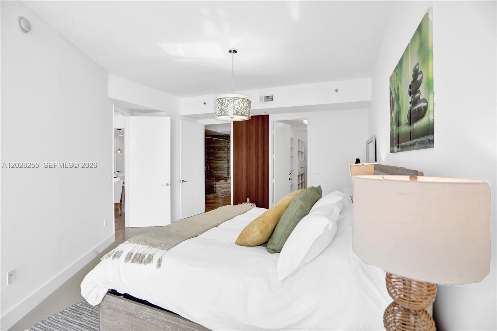 15901 Collins Ave #2807, Sunny Isles Beach FL 33160