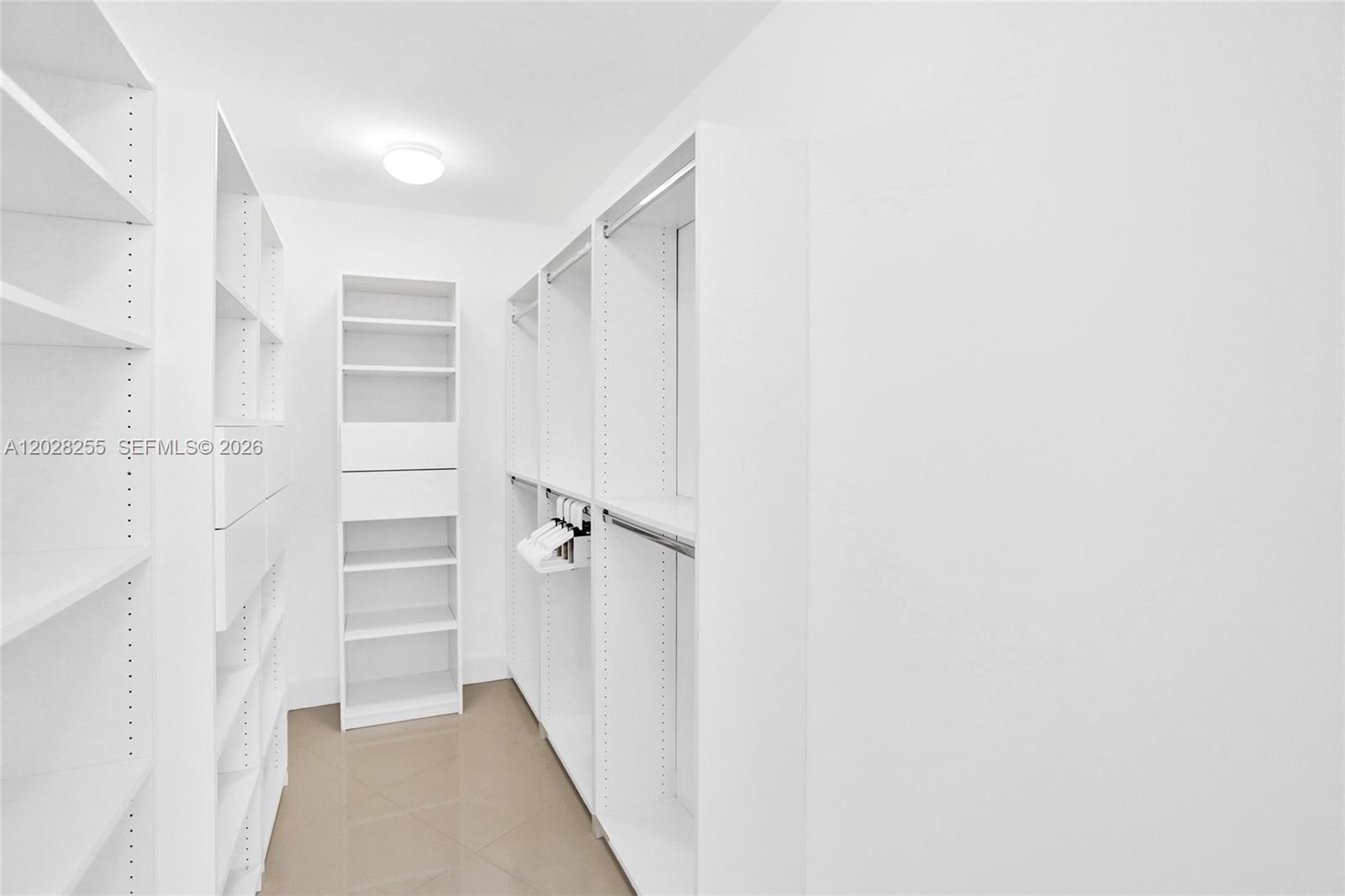 15901 Collins Ave #2807, Sunny Isles Beach FL 33160