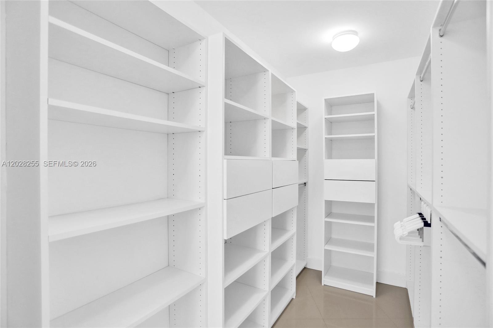 15901 Collins Ave #2807, Sunny Isles Beach FL 33160