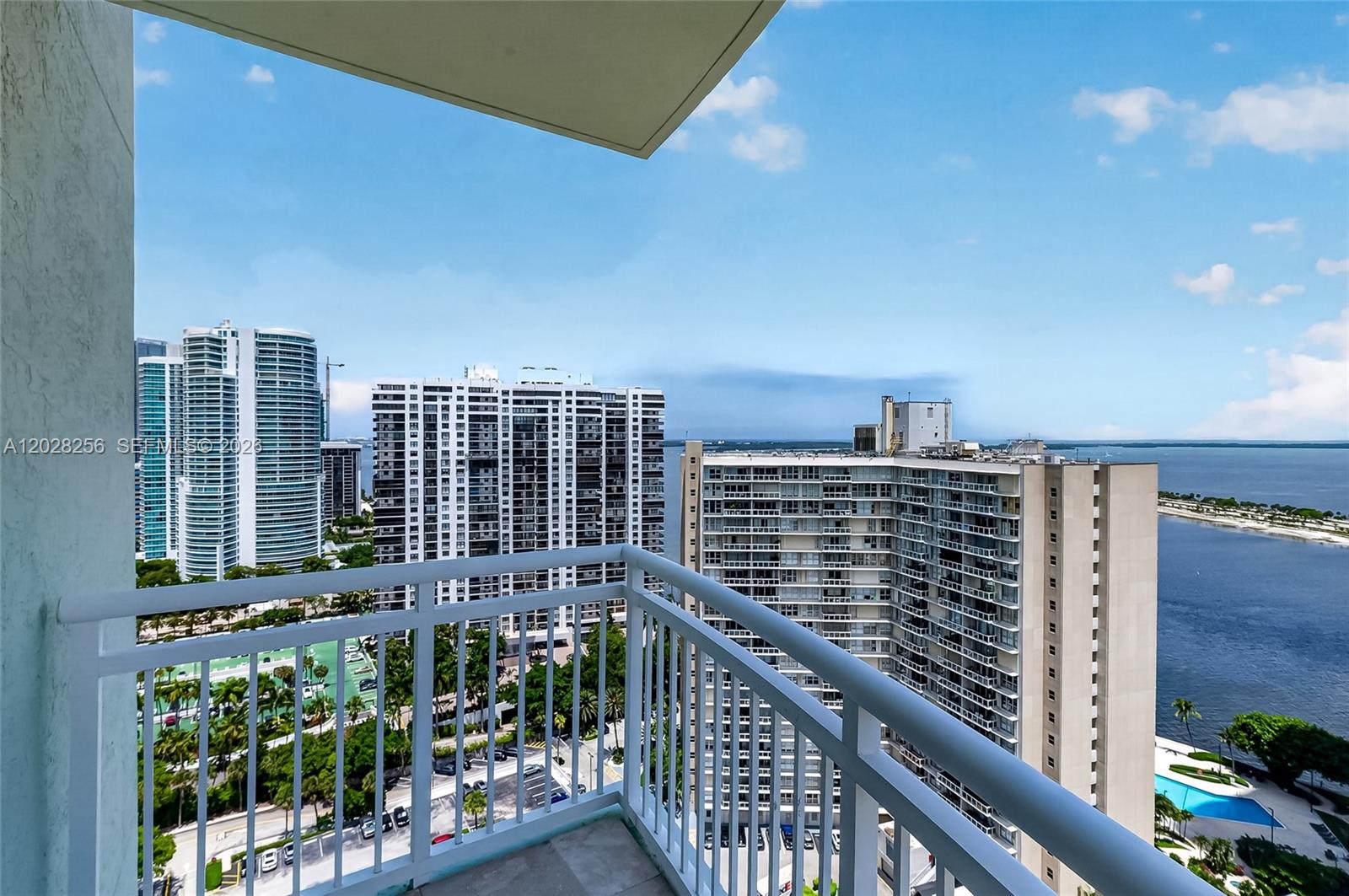 2475 Brickell Ave #2407, Miami FL 33129