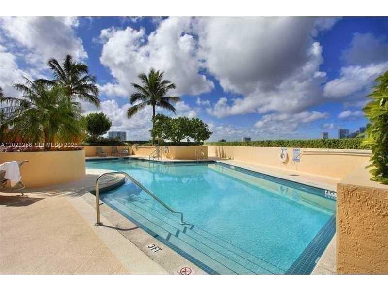 2475 Brickell Ave #2407, Miami FL 33129