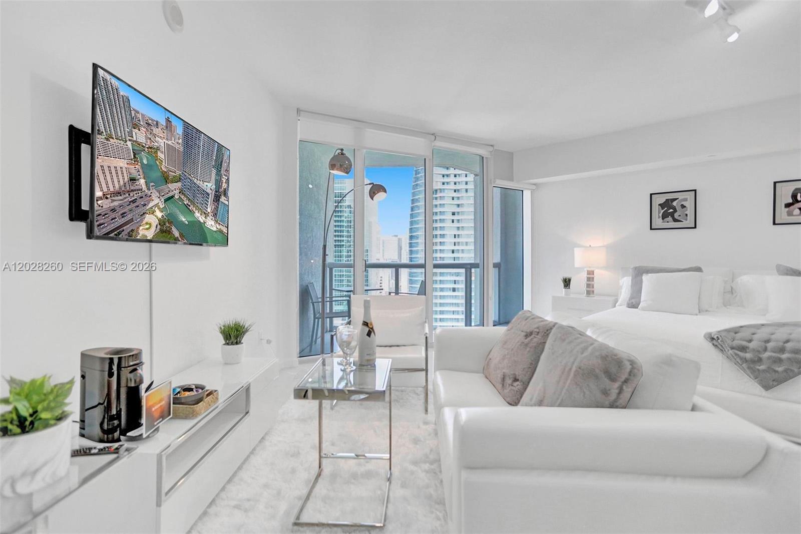 475 Brickell Ave #3408, Miami FL 33131