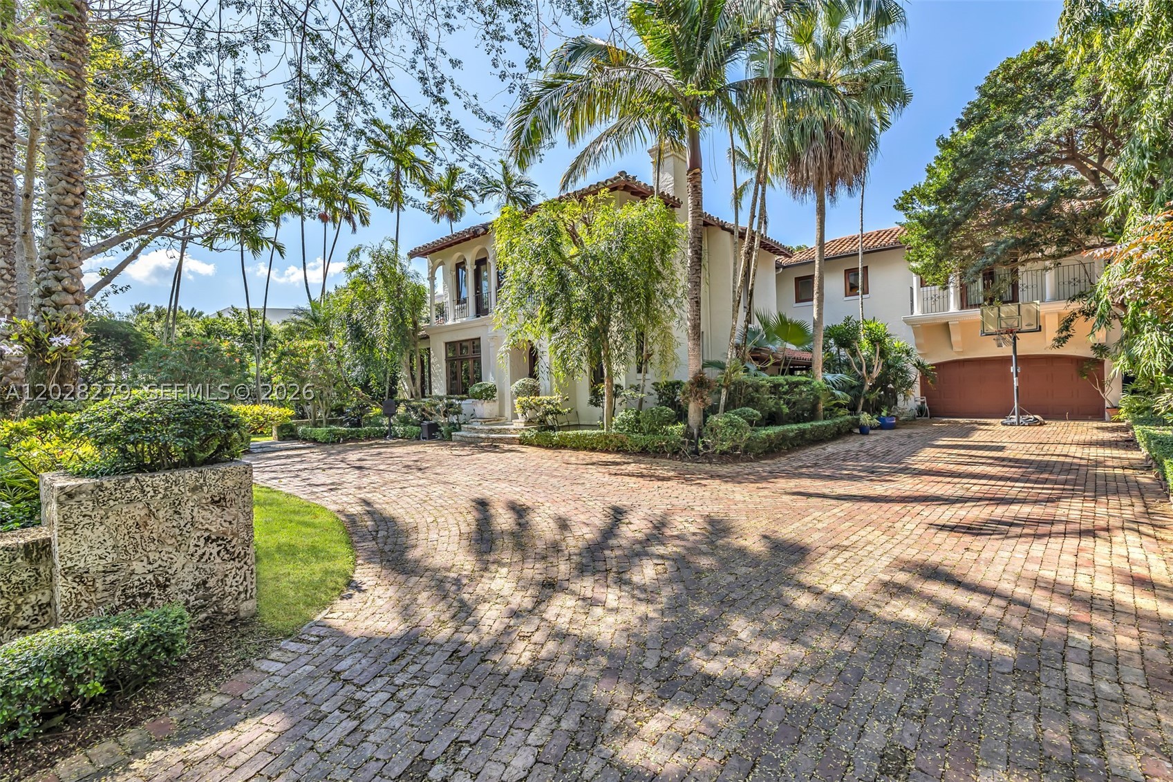 3462 N Moorings Way, Miami FL 33133