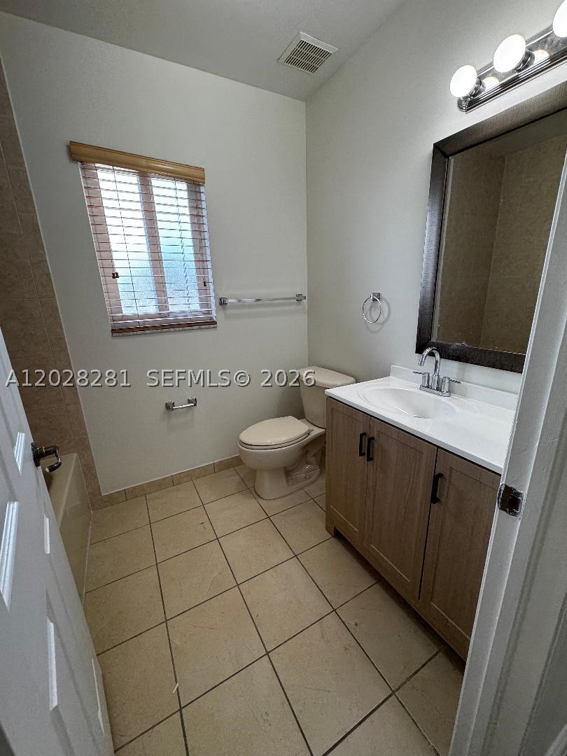 6004 SW 8th St #2, West Miami FL 33144