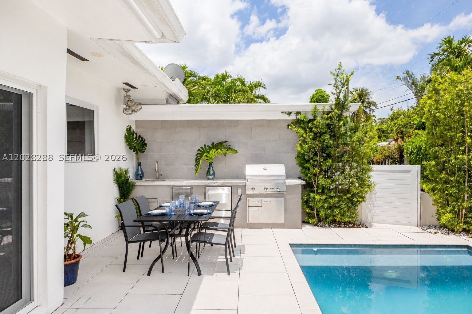 857 NE 98th St, Miami Shores FL 33138