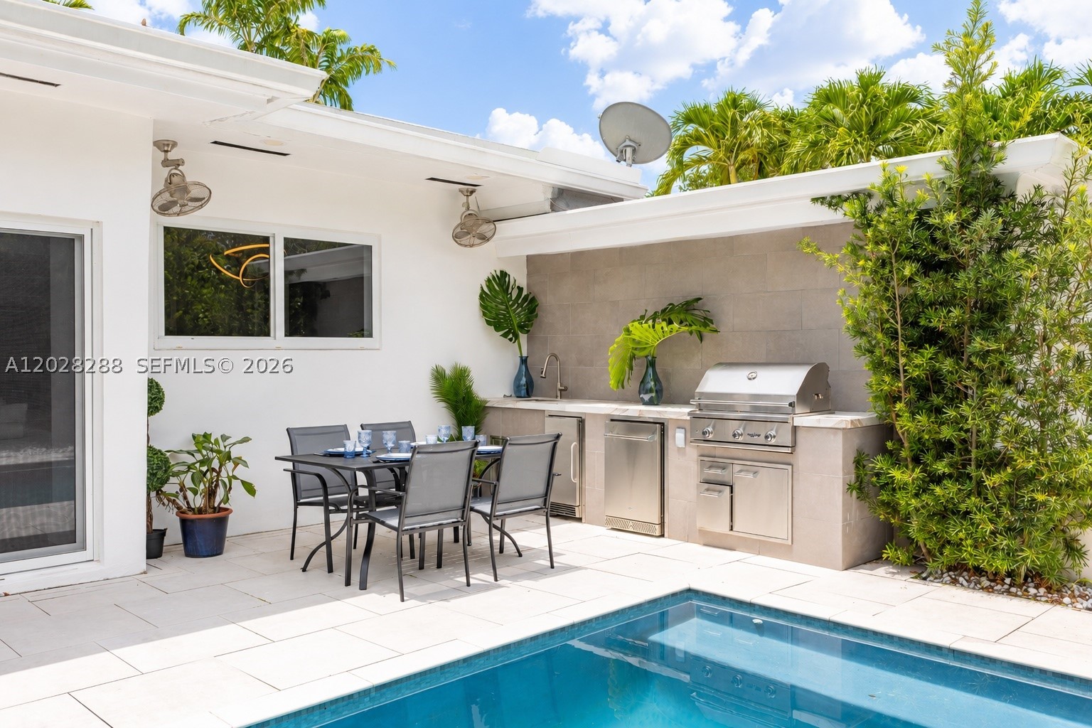 857 NE 98th St, Miami Shores FL 33138