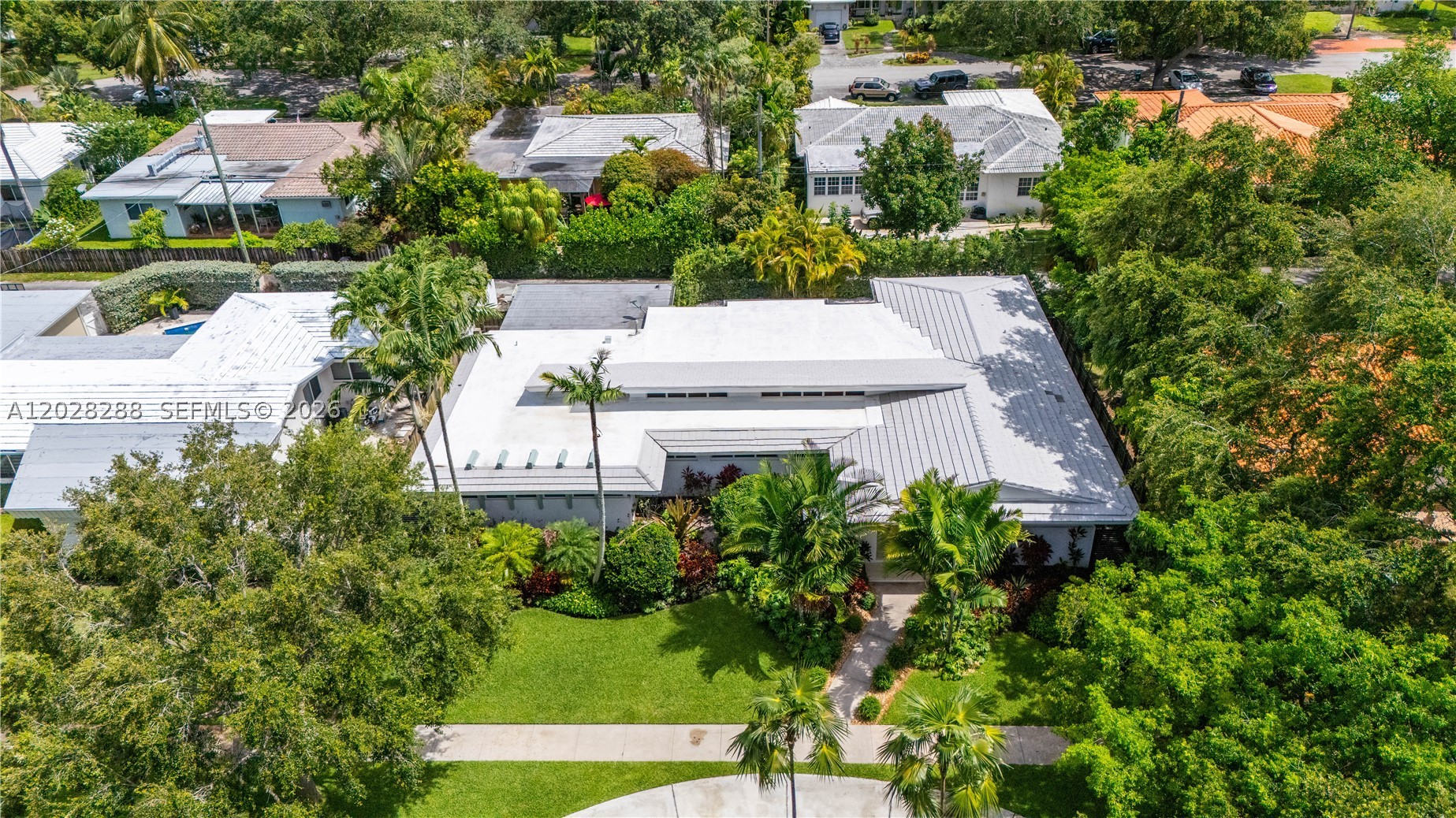 857 NE 98th St, Miami Shores FL 33138