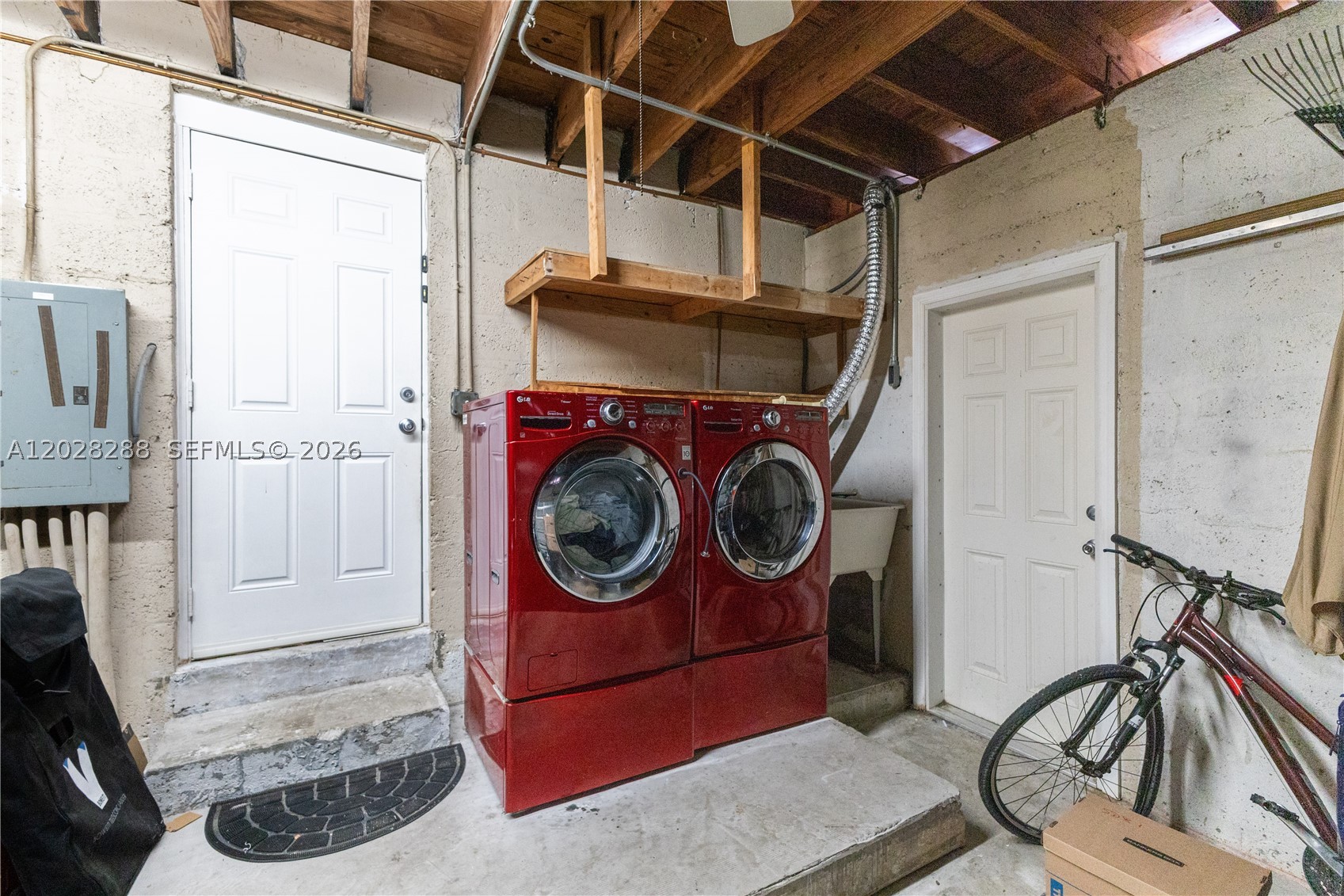 857 NE 98th St, Miami Shores FL 33138