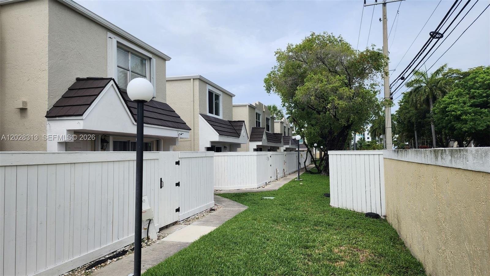 4540 SW 68th Ct Cir #48-7, Miami FL 33155