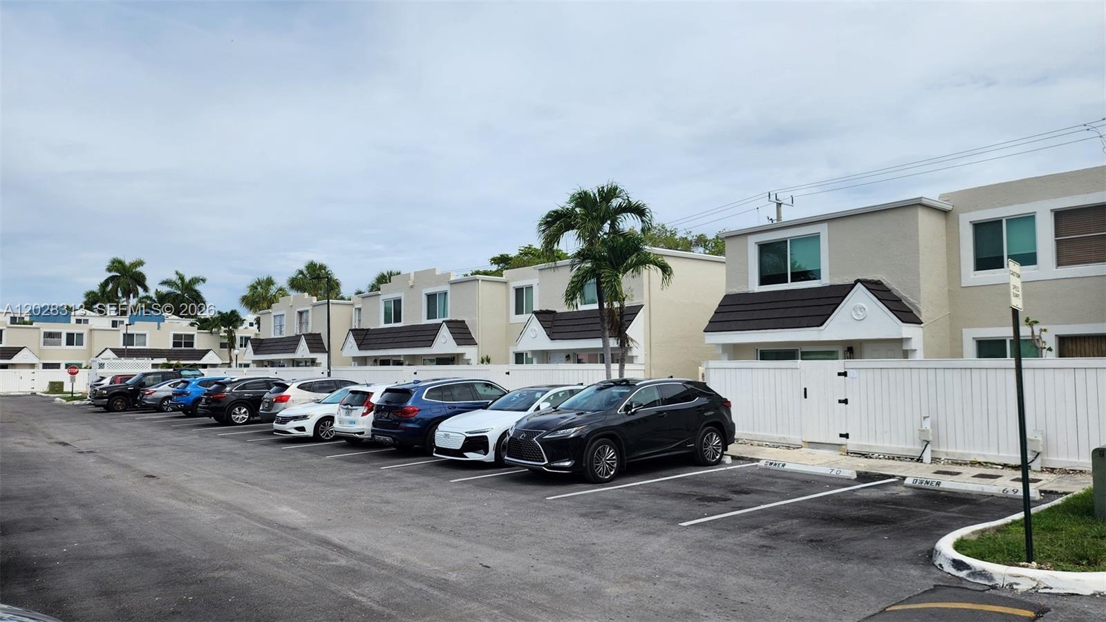 4540 SW 68th Ct Cir #48-7, Miami FL 33155