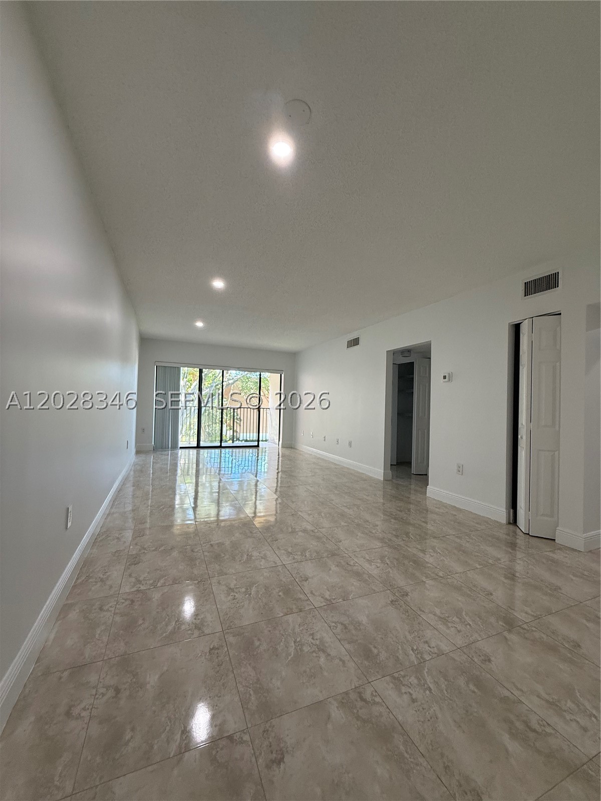 8261 SW 128th St #205, Pinecrest FL 33156