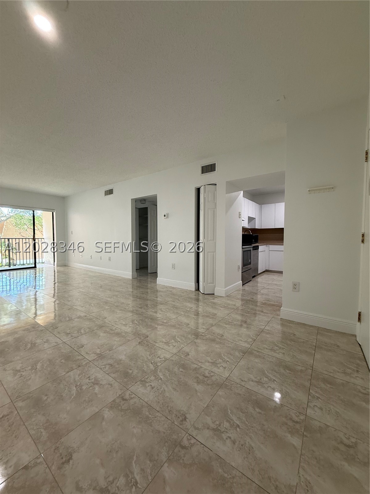 8261 SW 128th St #205, Pinecrest FL 33156