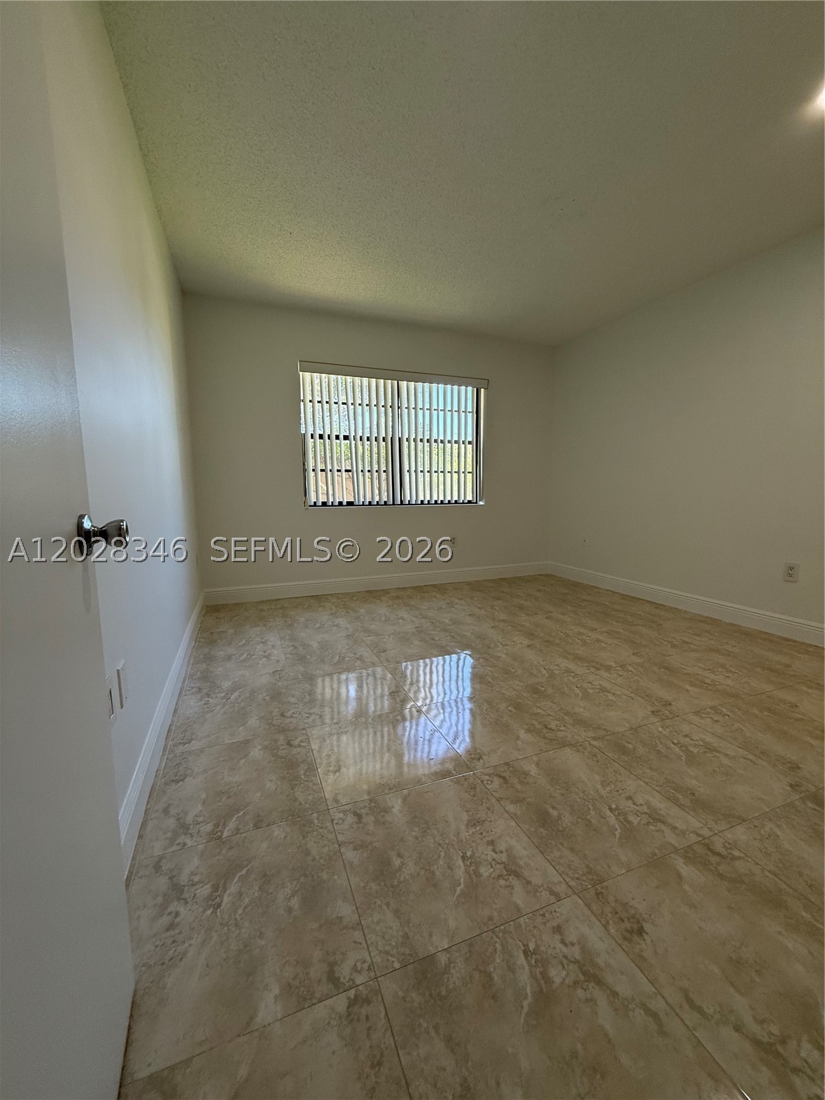 8261 SW 128th St #205, Pinecrest FL 33156