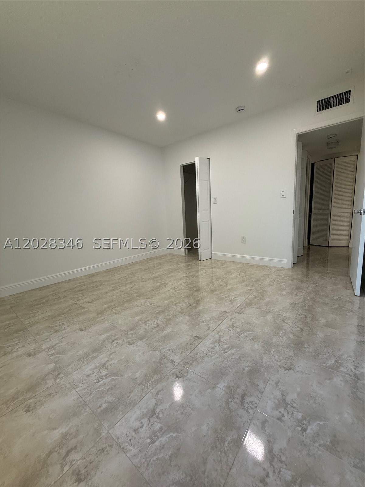 8261 SW 128th St #205, Pinecrest FL 33156