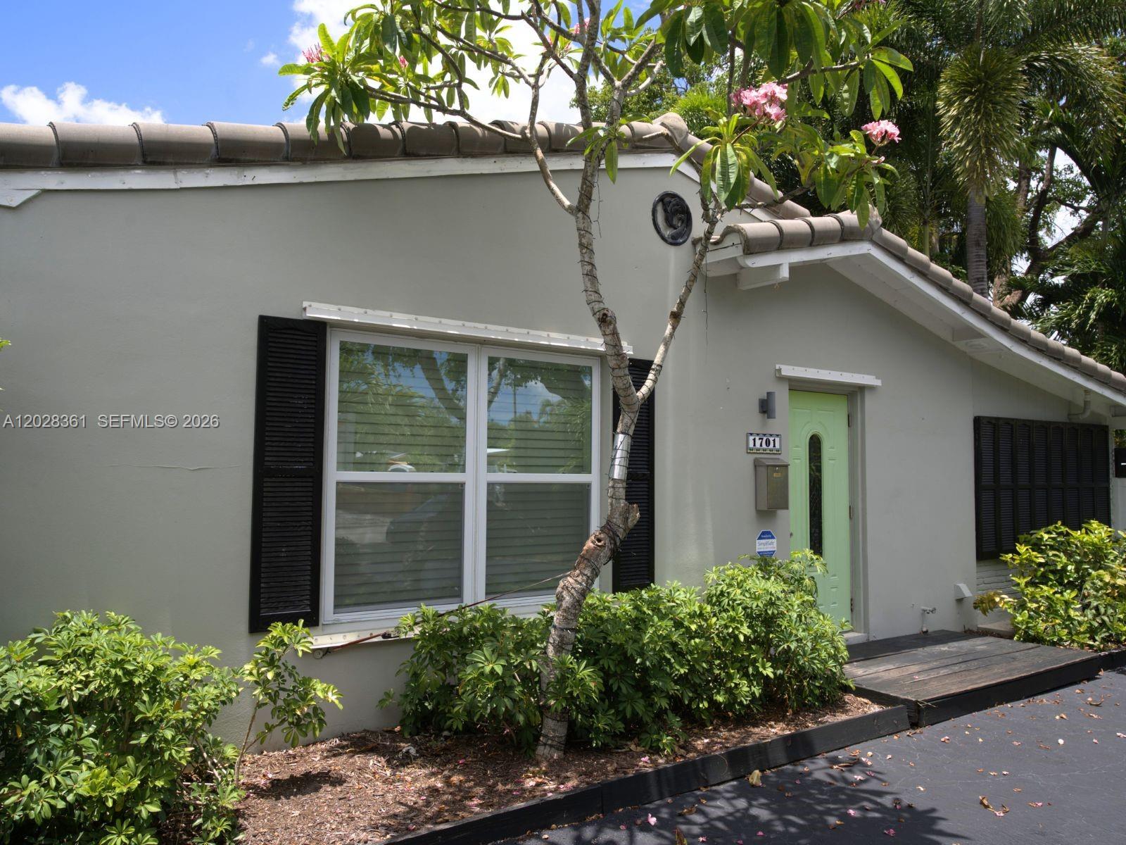 1701 NE 16th Ave #., Fort Lauderdale FL 33305
