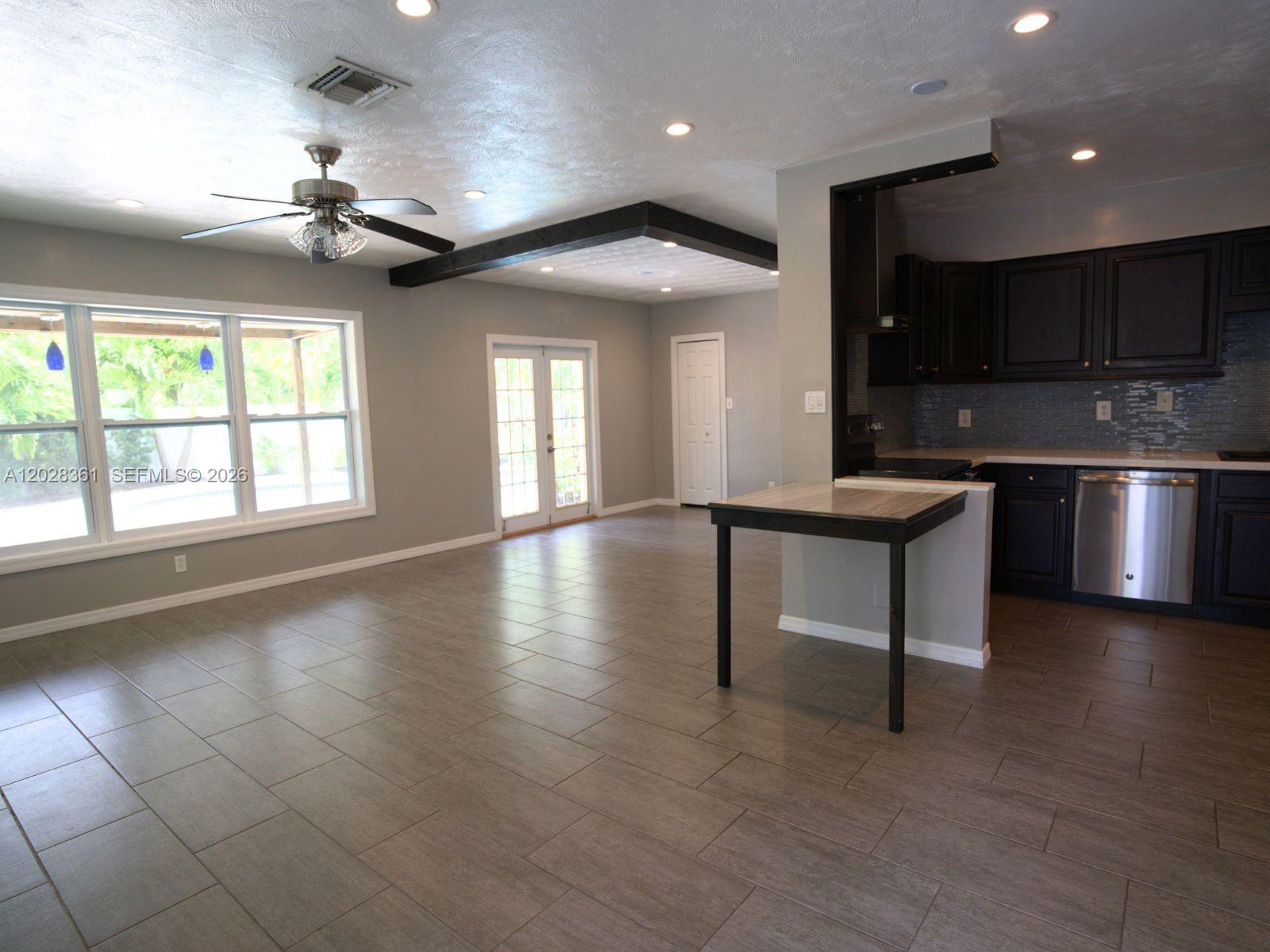 1701 NE 16th Ave #., Fort Lauderdale FL 33305