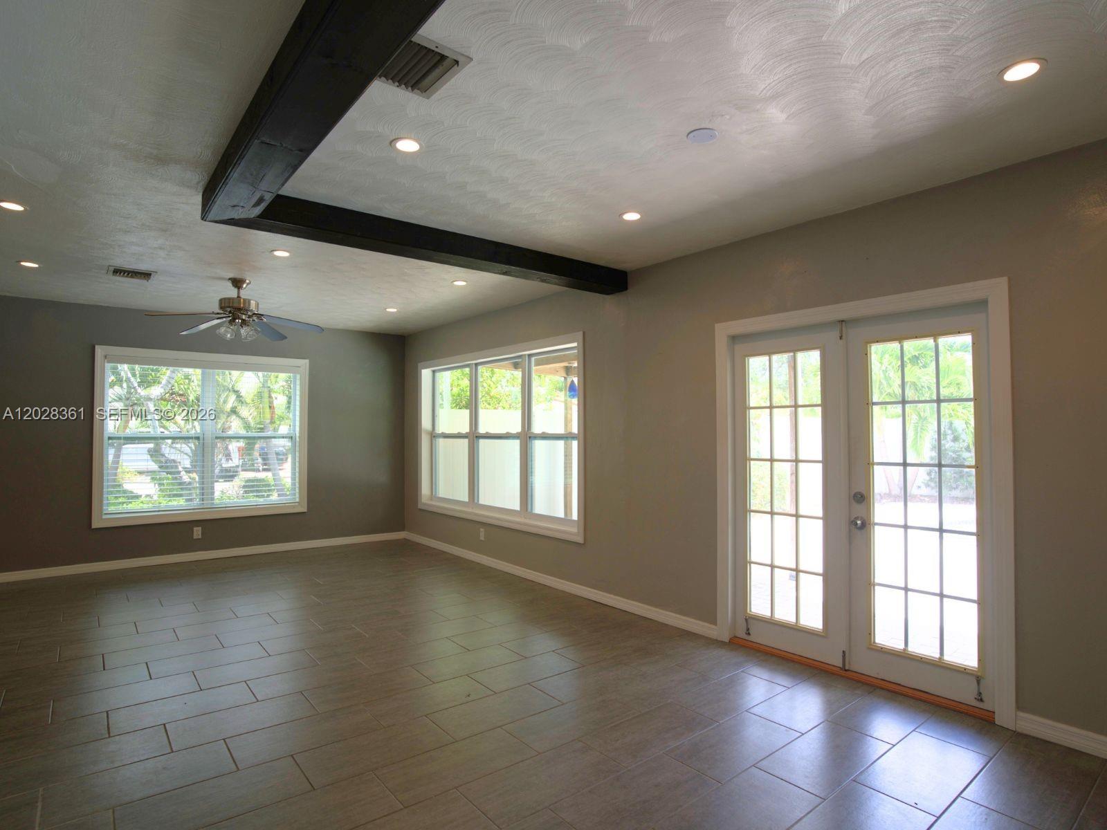 1701 NE 16th Ave #., Fort Lauderdale FL 33305