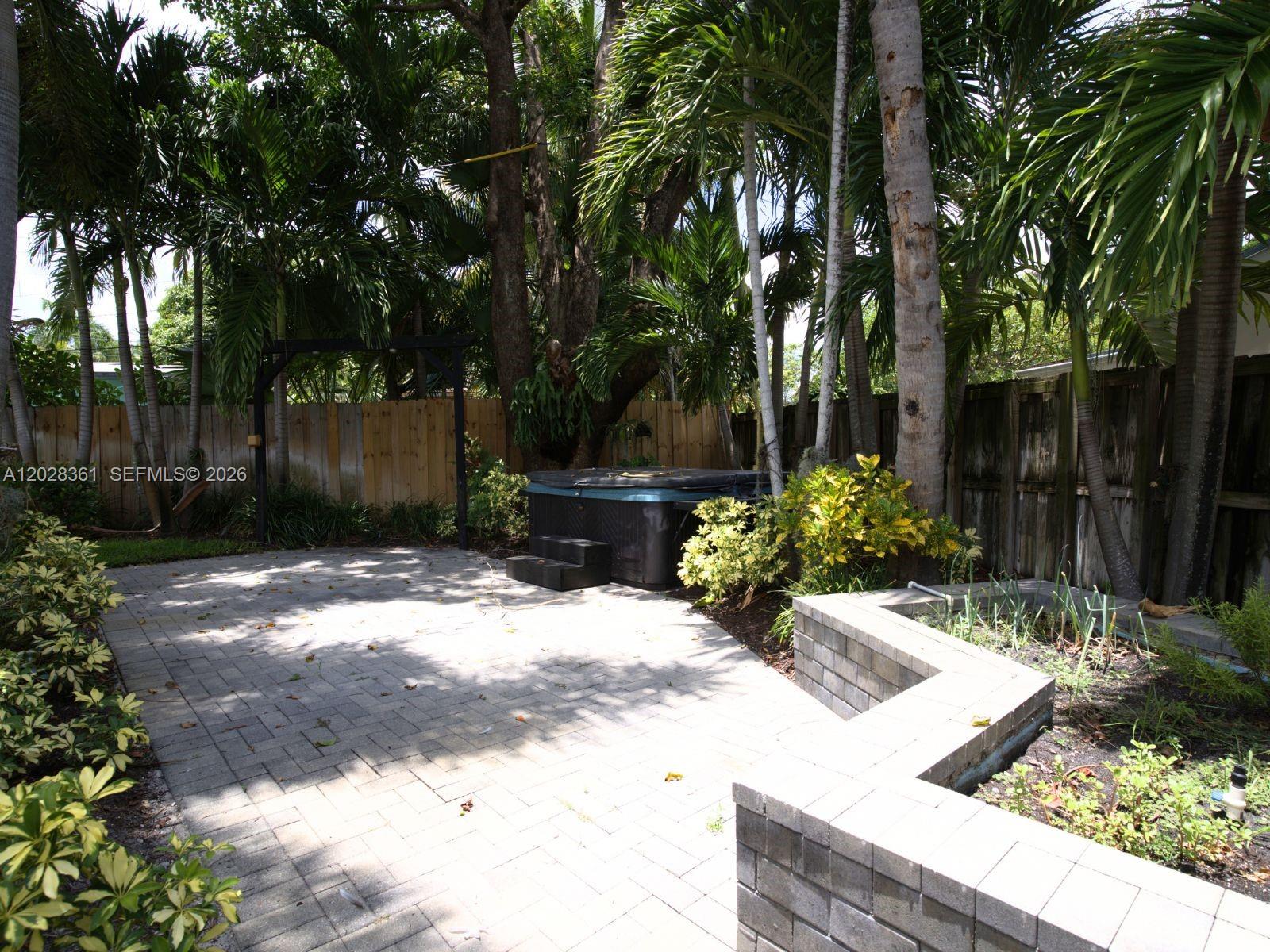 1701 NE 16th Ave #., Fort Lauderdale FL 33305