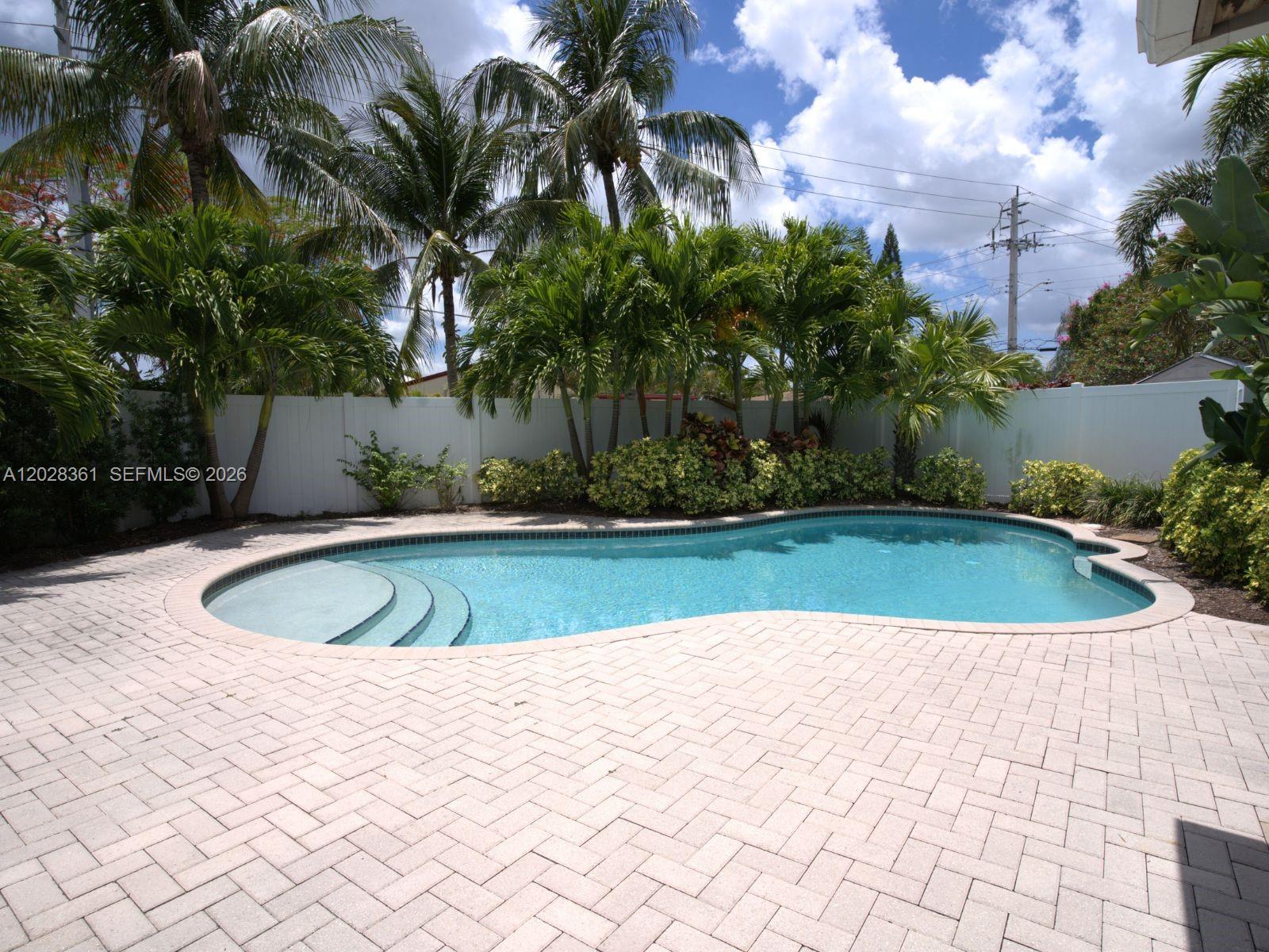 1701 NE 16th Ave #., Fort Lauderdale FL 33305