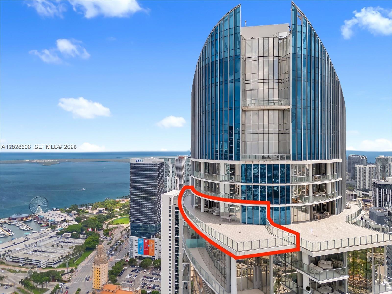 851 NE 1st Ave #5201, Miami FL 33132