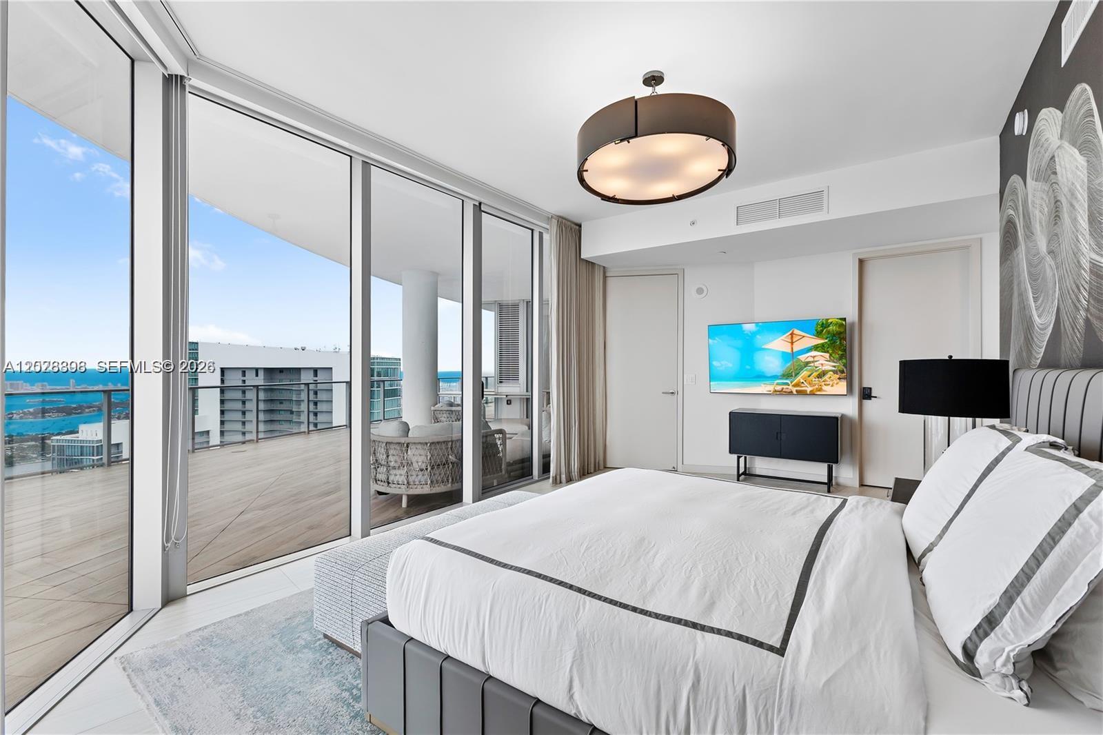 851 NE 1st Ave #5201, Miami FL 33132