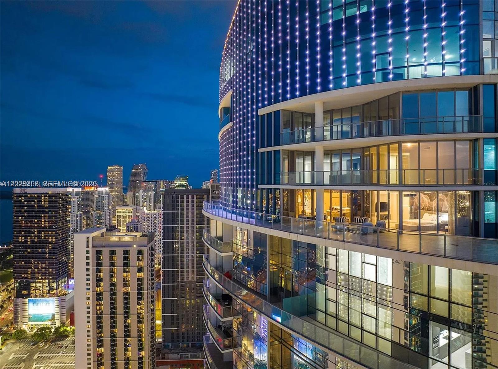 851 NE 1st Ave #5201, Miami FL 33132