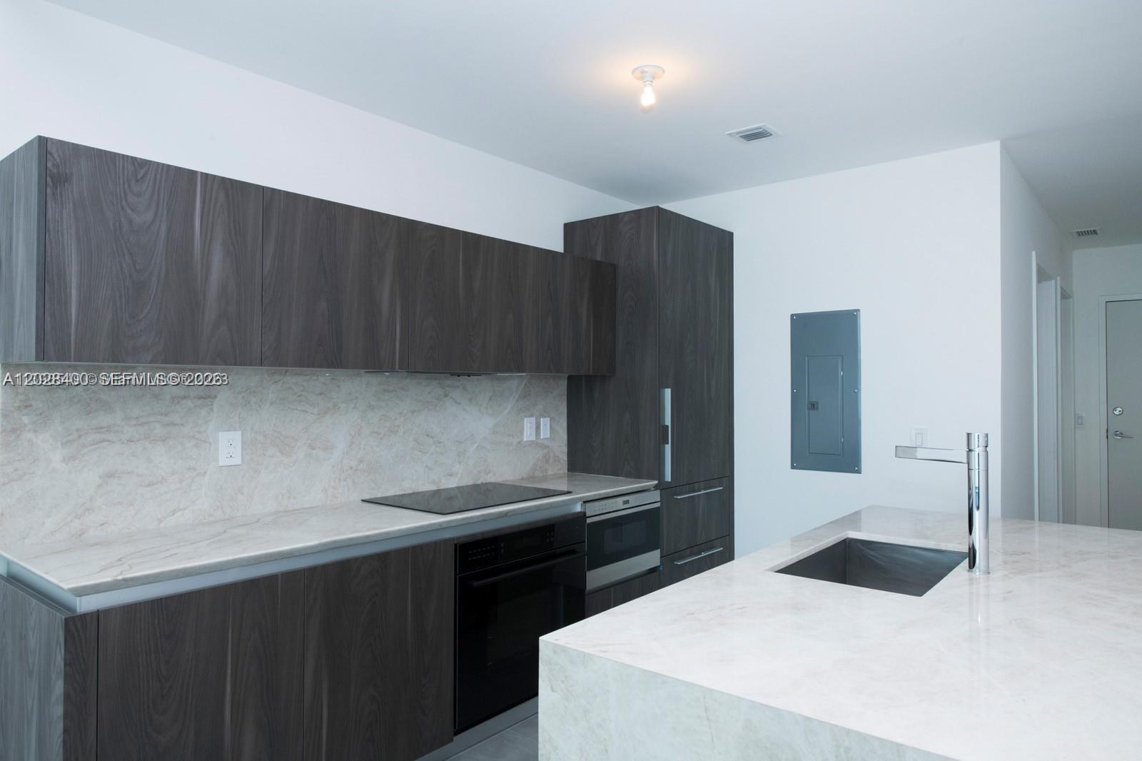 480 NE 31st St #2406, Miami FL 33137
