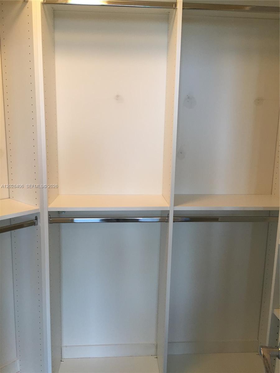 999 SW 1 AVE #1907, Miami FL 33130