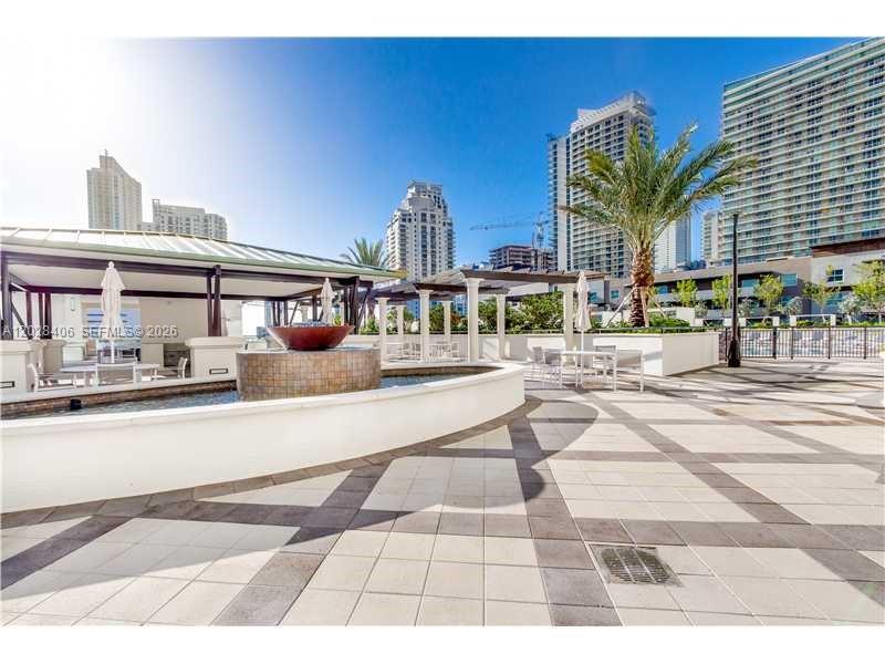 999 SW 1 AVE #1907, Miami FL 33130