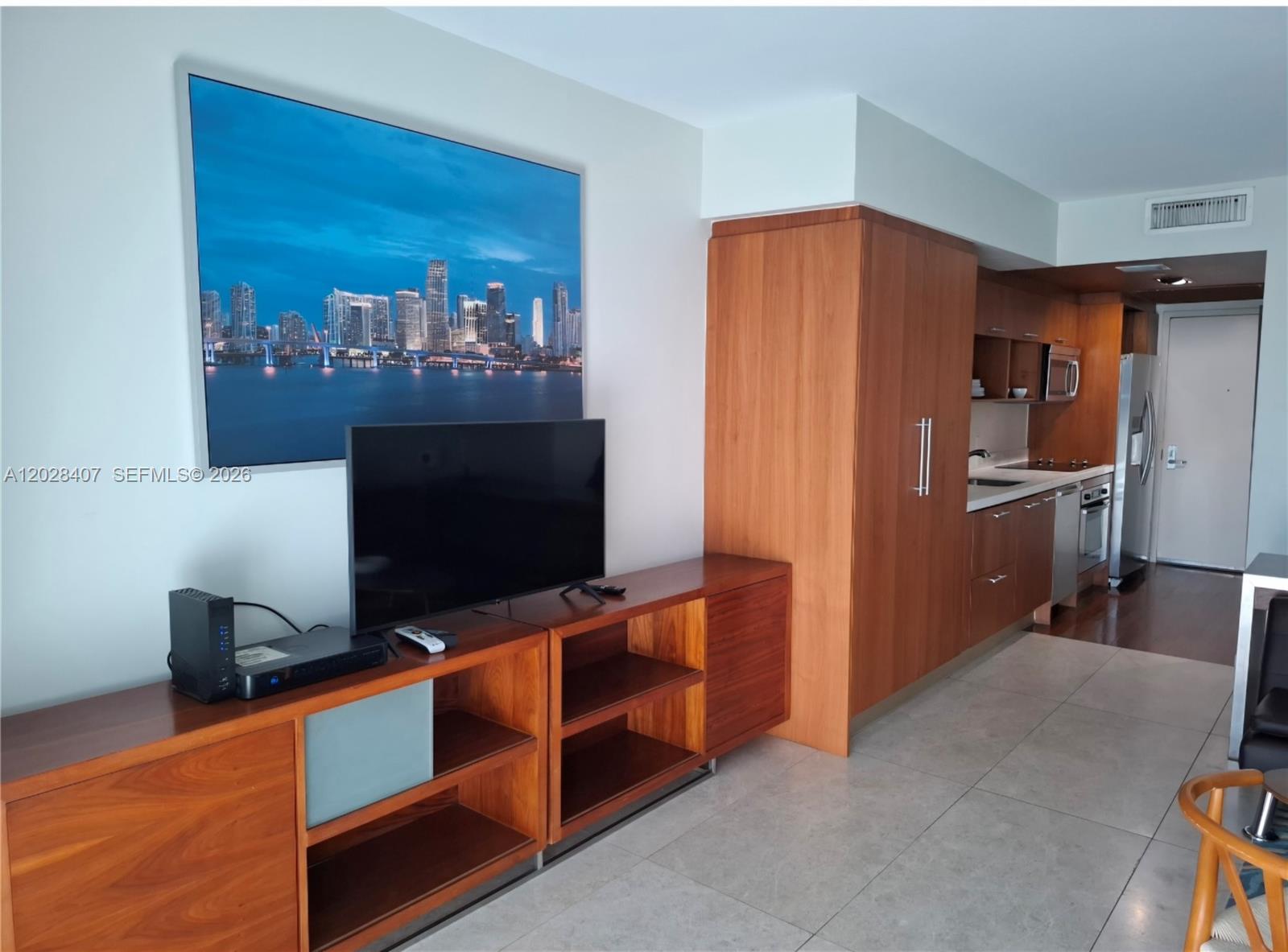 50 Biscayne Blvd #703, Miami FL 33132