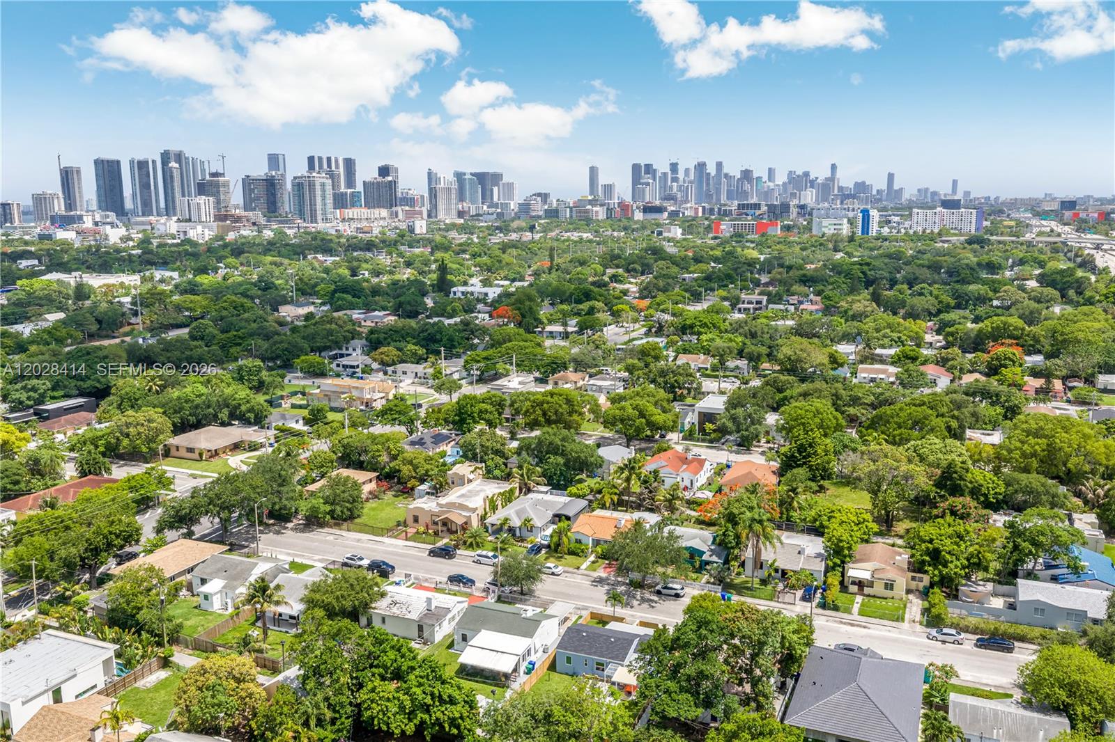541 NW 49th St, Miami FL 33127