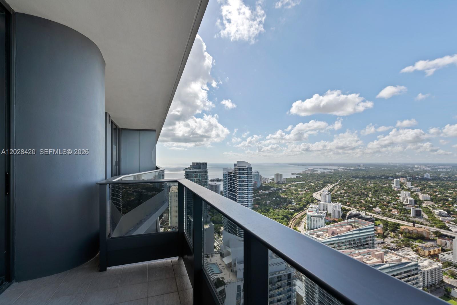1000 Brickell Plz #PH6006, Miami FL 33131