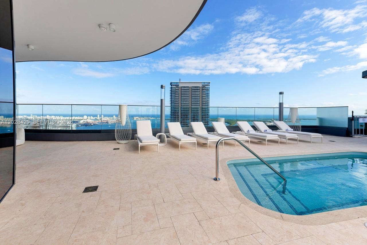 1000 Brickell Plz #PH6006, Miami FL 33131