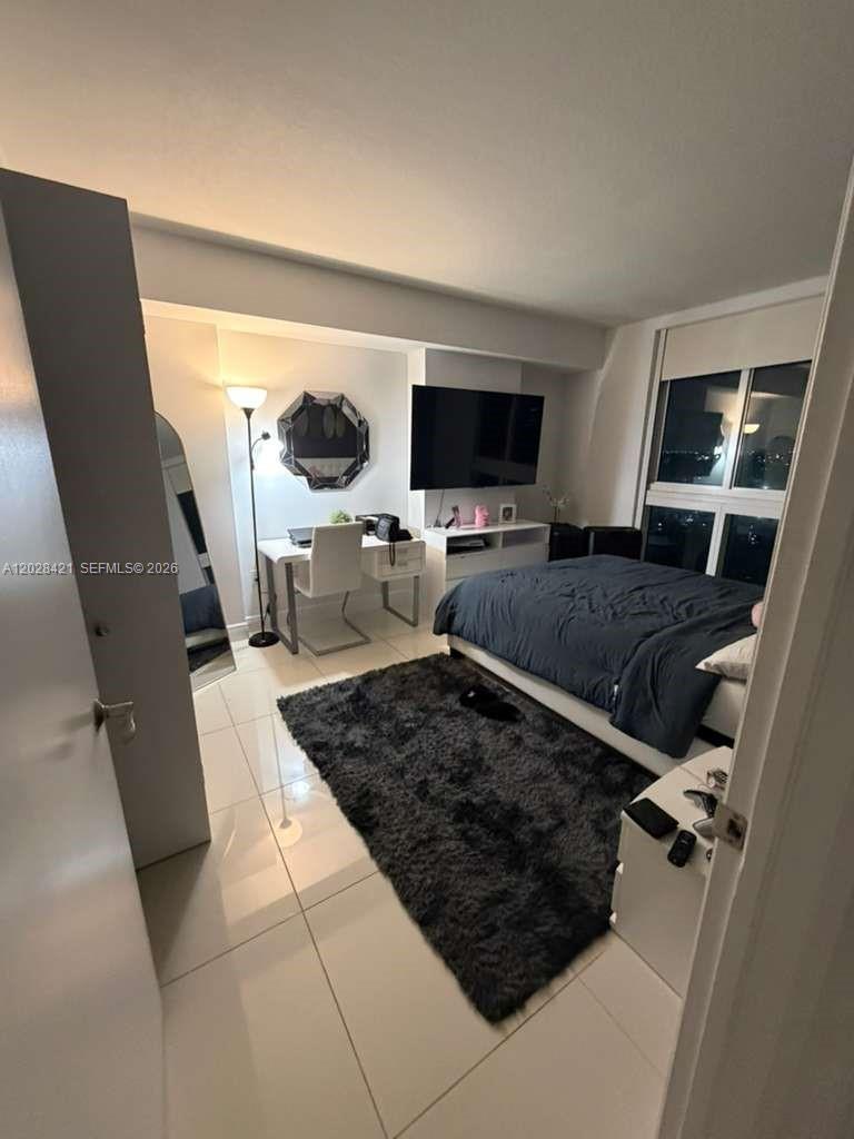 1861 NW S River Dr #906, Miami FL 33125