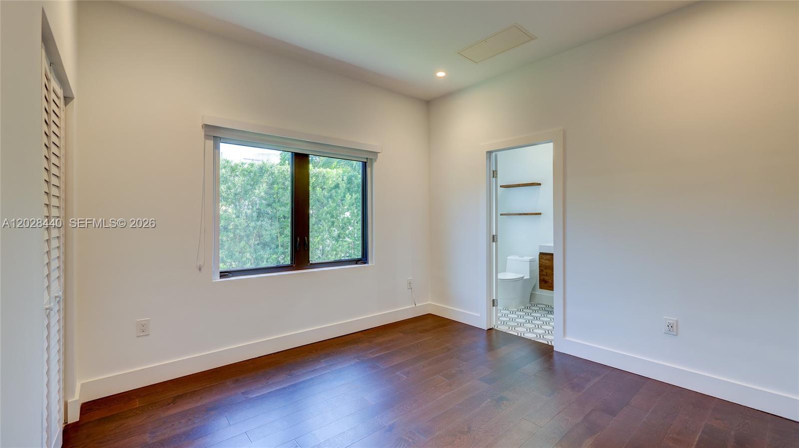 426 Aragon Ave, Coral Gables FL 33134