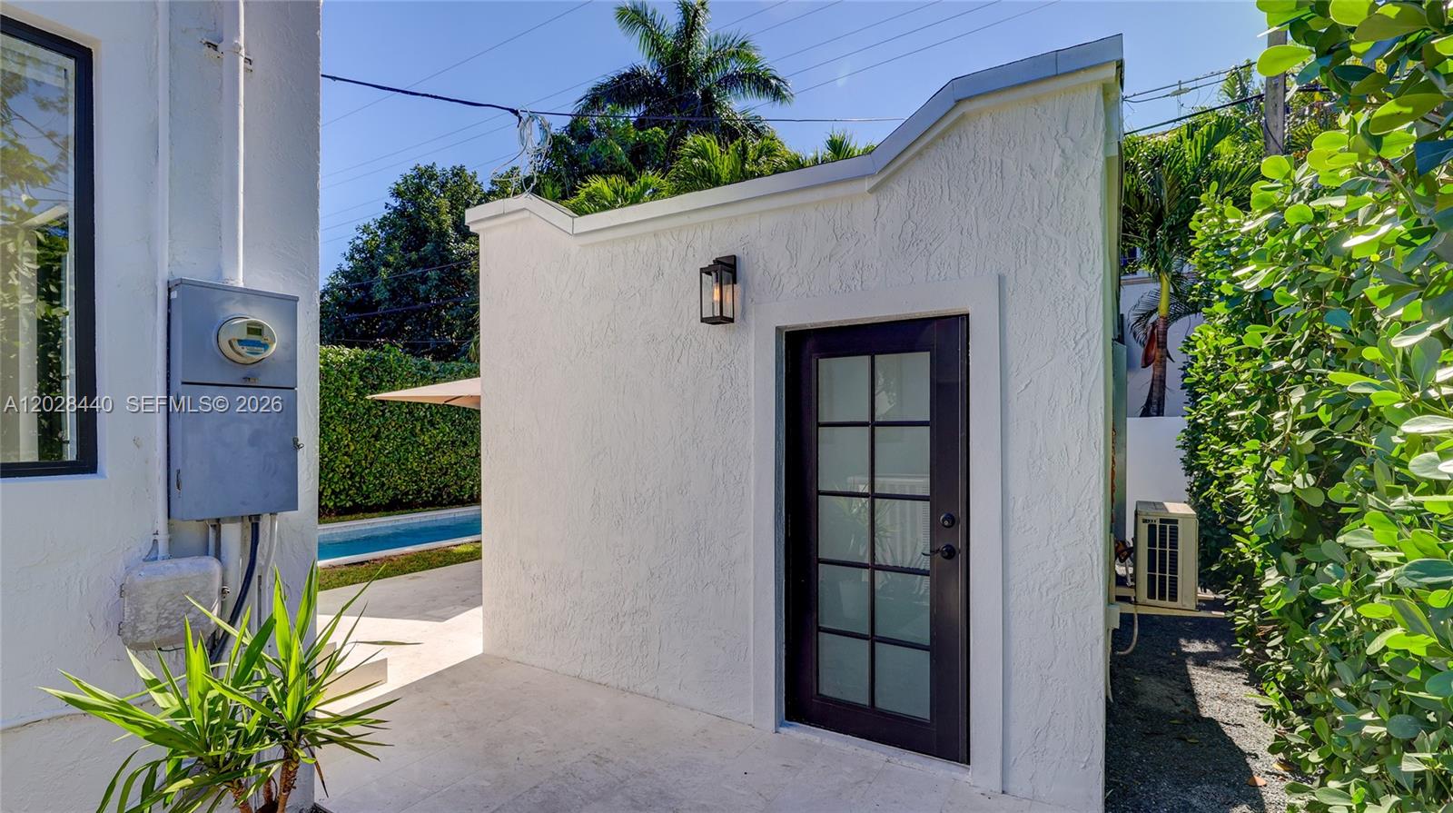 426 Aragon Ave, Coral Gables FL 33134