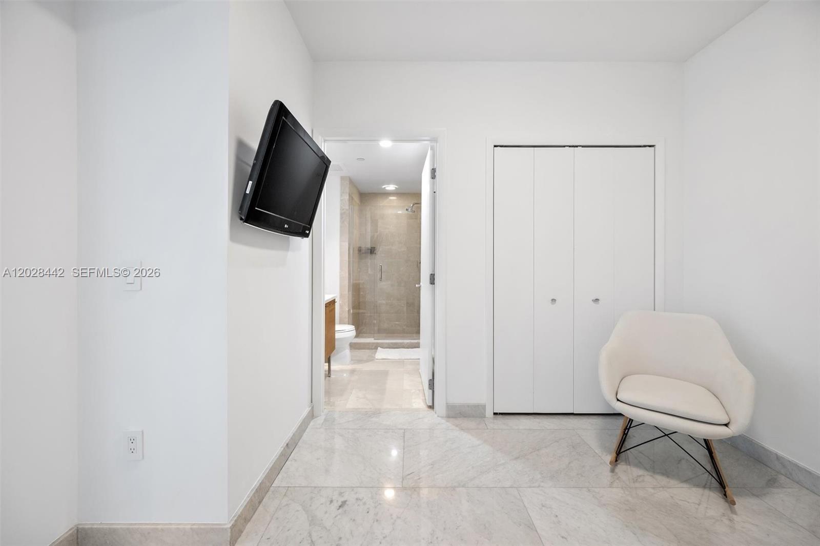 17001 Collins Ave #2307, Sunny Isles Beach FL 33160