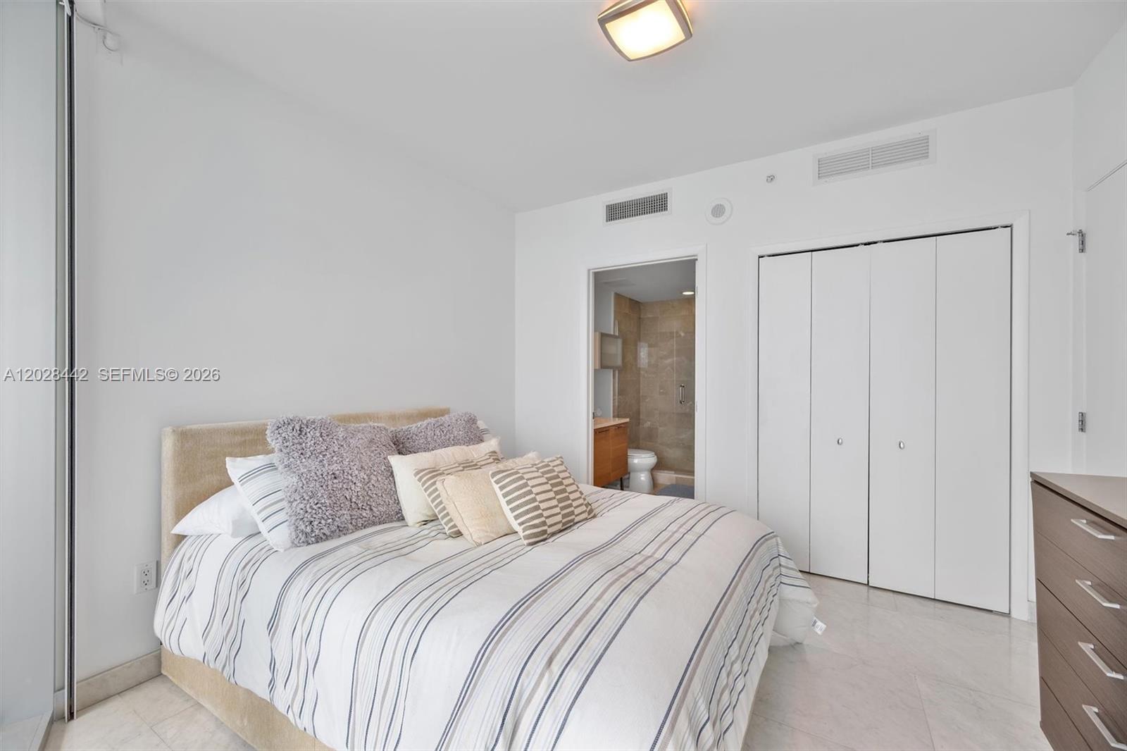 17001 Collins Ave #2307, Sunny Isles Beach FL 33160