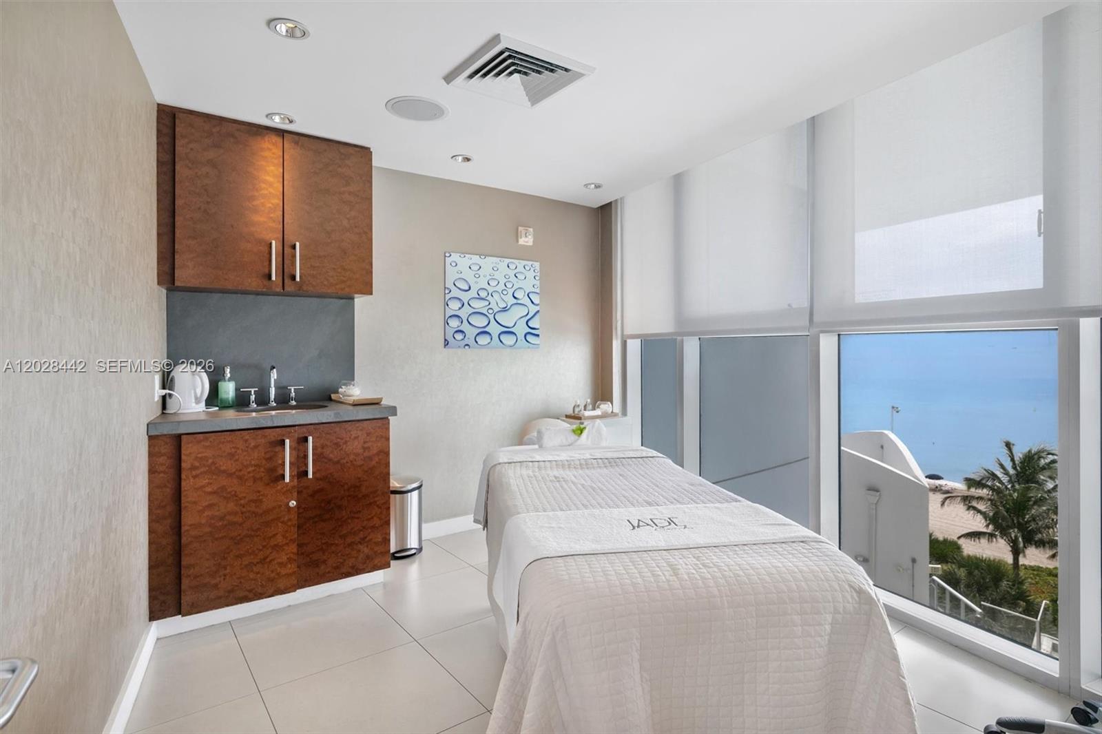 17001 Collins Ave #2307, Sunny Isles Beach FL 33160