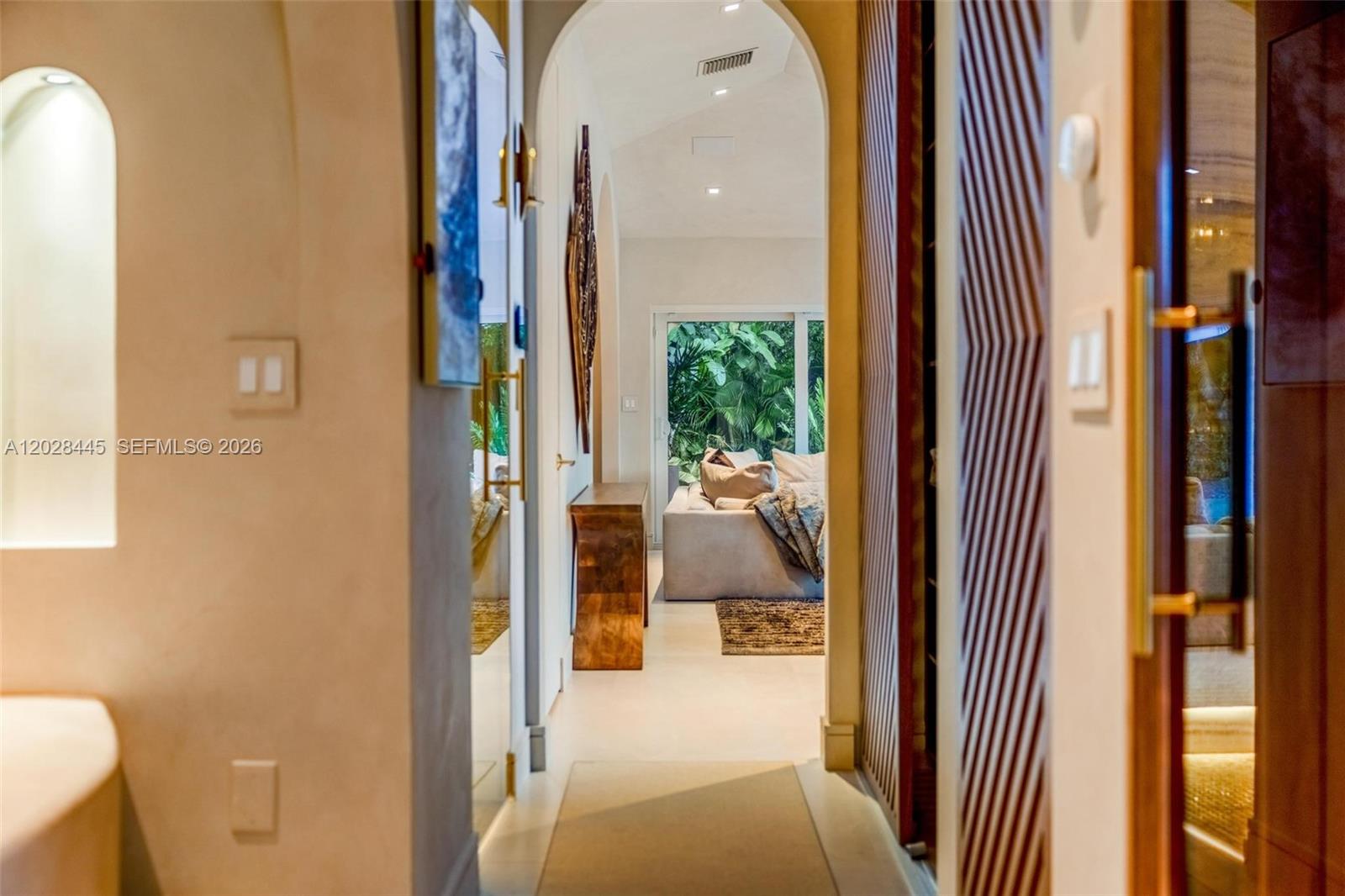8251 Old Cutler Rd, Coral Gables FL 33143