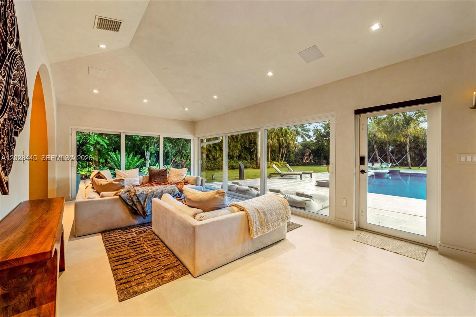 8251 Old Cutler Rd, Coral Gables FL 33143