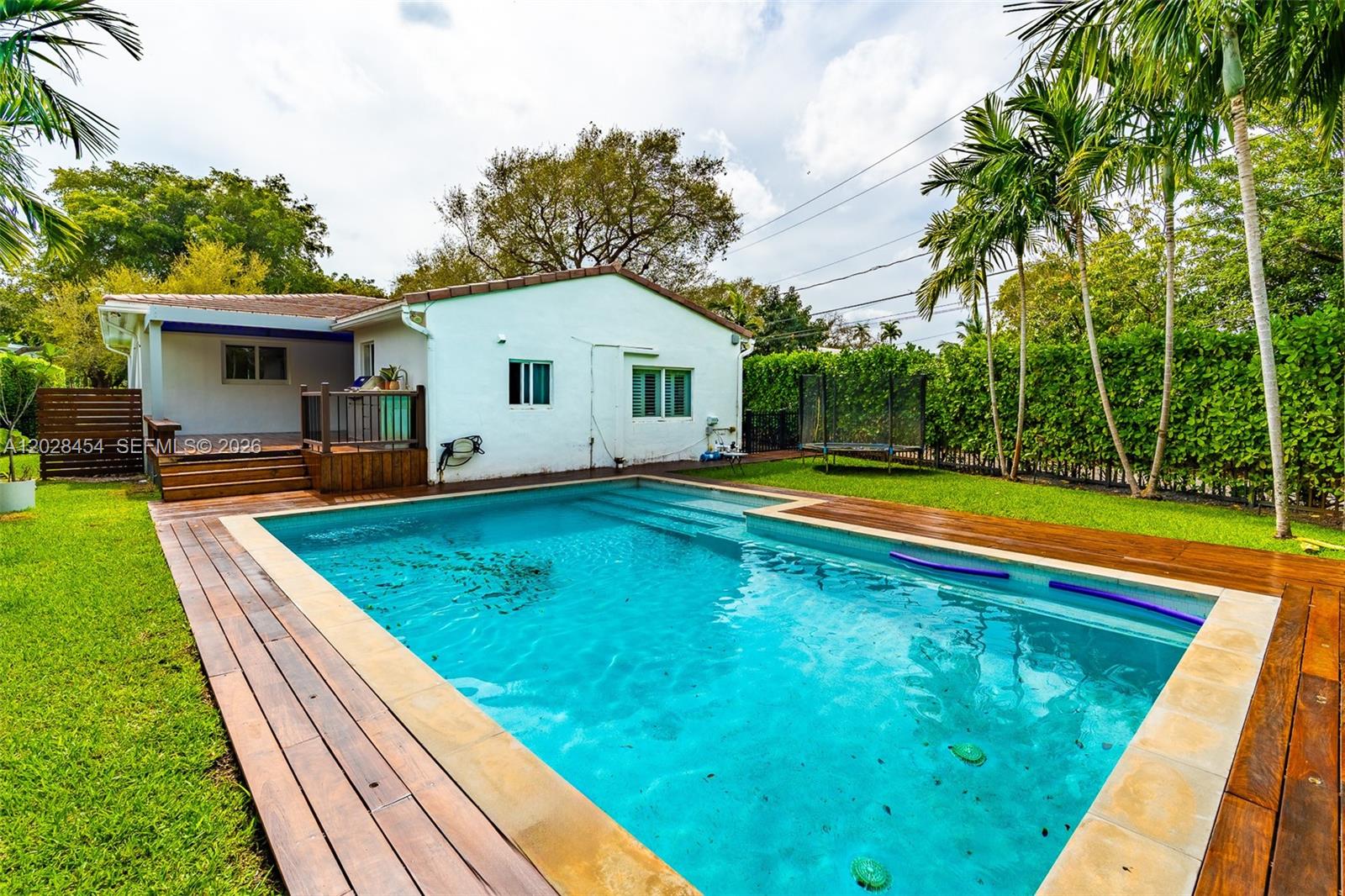 1223 NE 102nd St, Miami Shores FL 33138