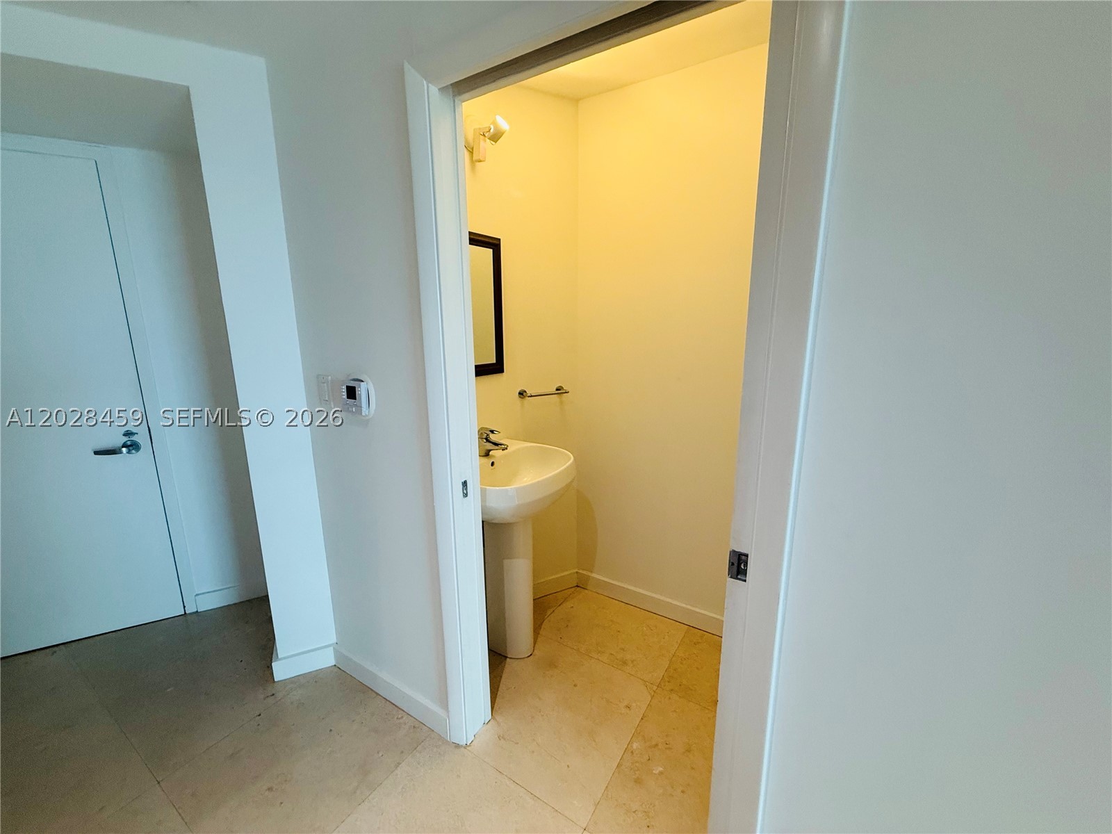 1900 N Bayshore Dr #2415, Miami FL 33132