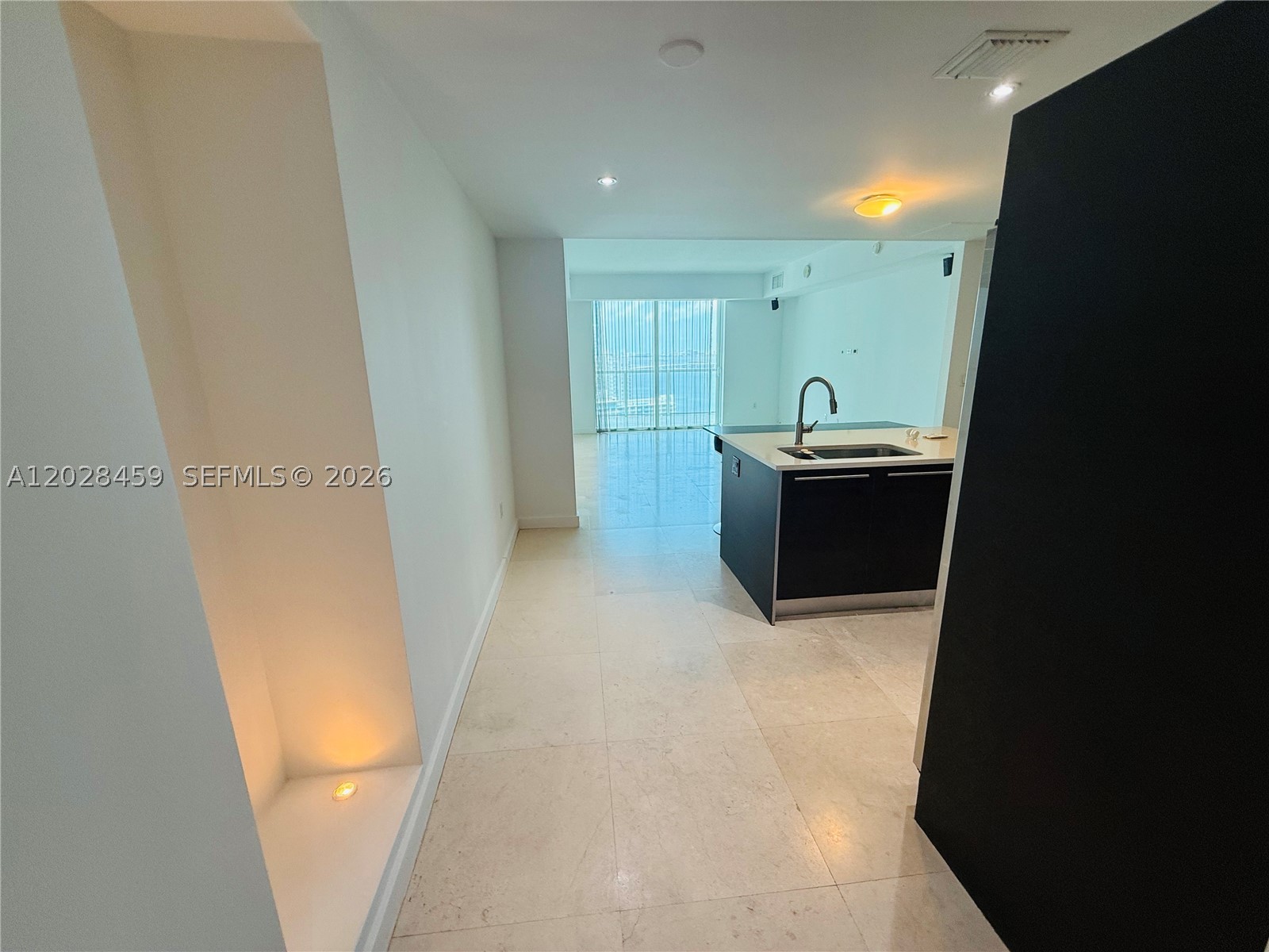 1900 N Bayshore Dr #2415, Miami FL 33132