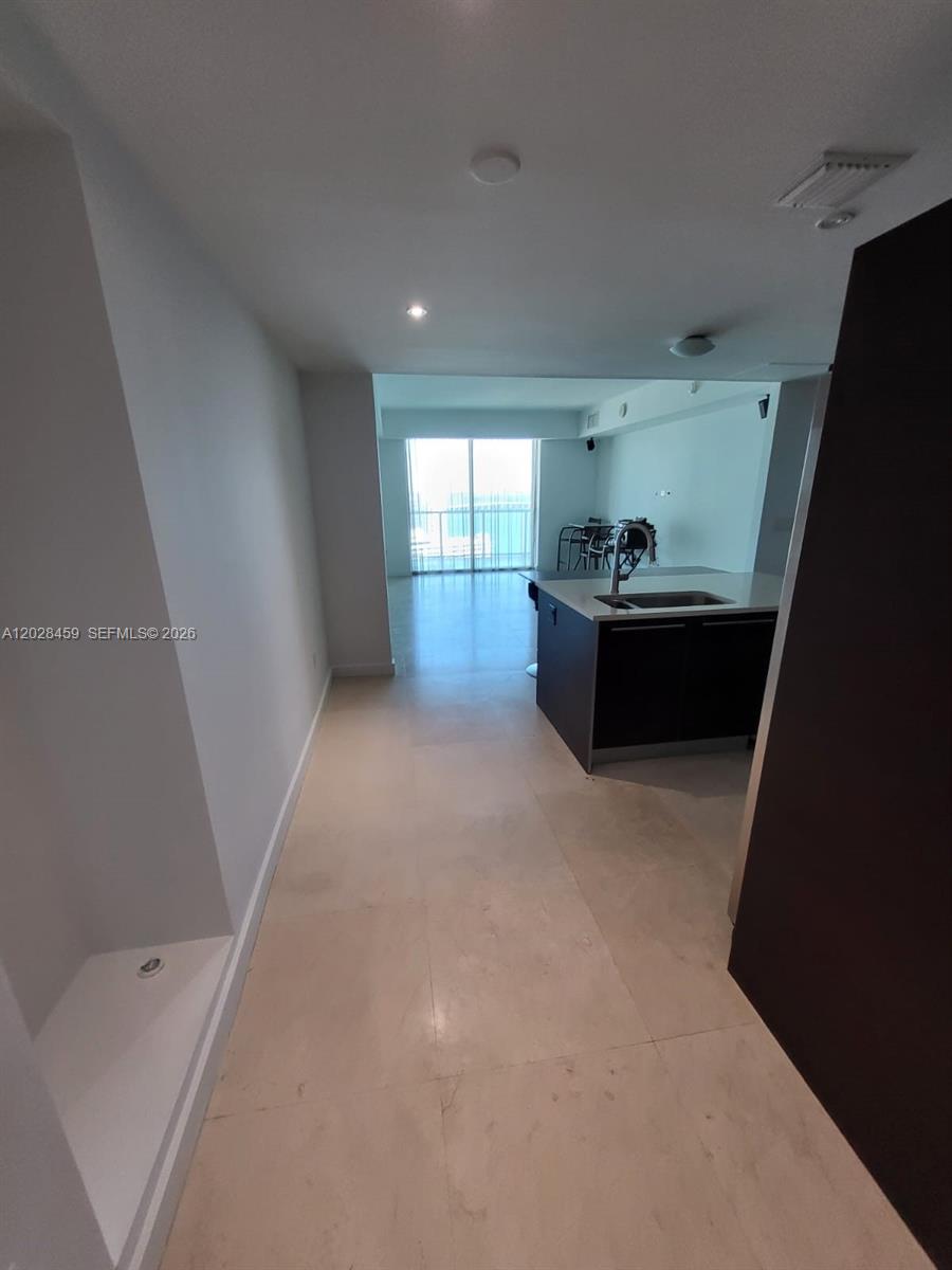 1900 N Bayshore Dr #2415, Miami FL 33132