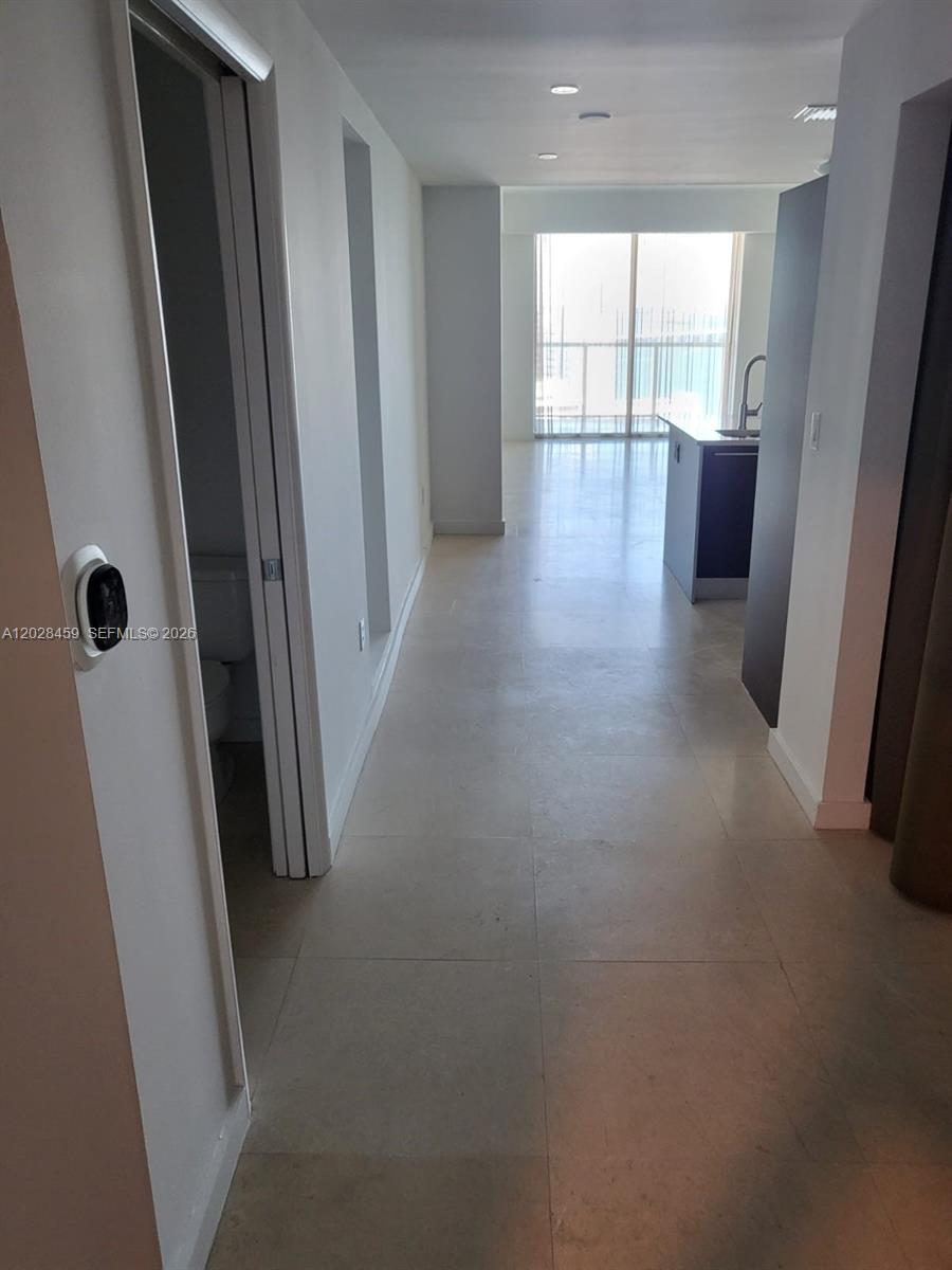 1900 N Bayshore Dr #2415, Miami FL 33132