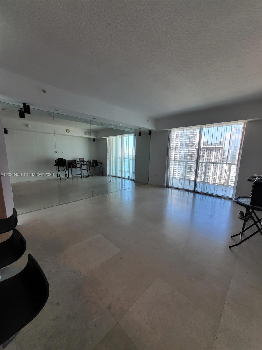 1900 N Bayshore Dr #2415, Miami FL 33132