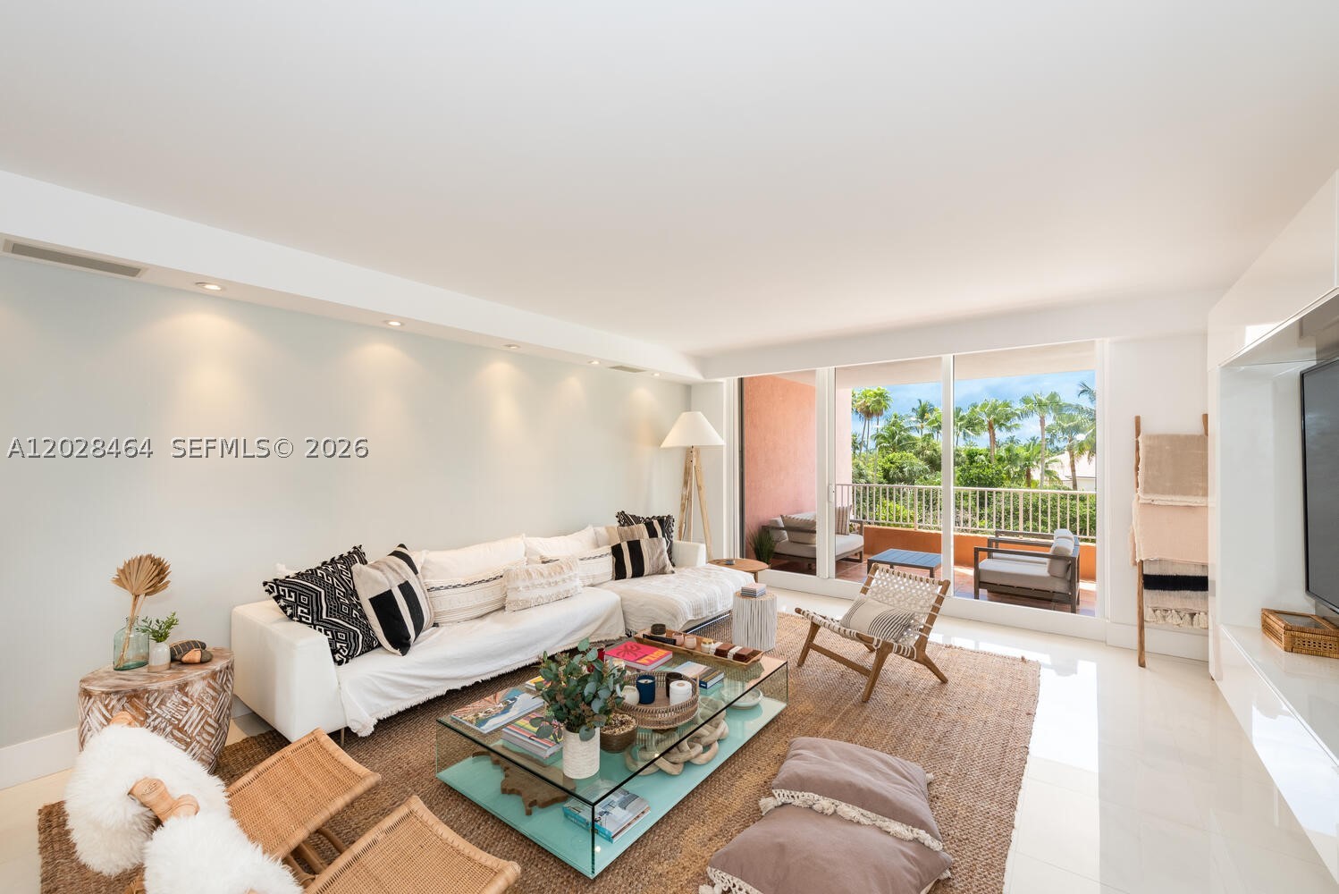 781 Crandon Blvd #405, Key Biscayne FL 33149