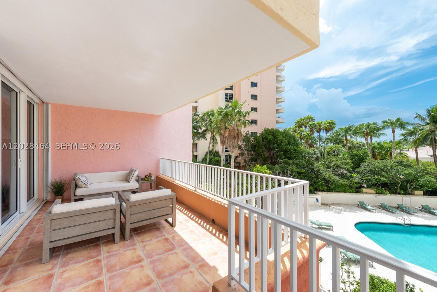 781 Crandon Blvd #405, Key Biscayne FL 33149